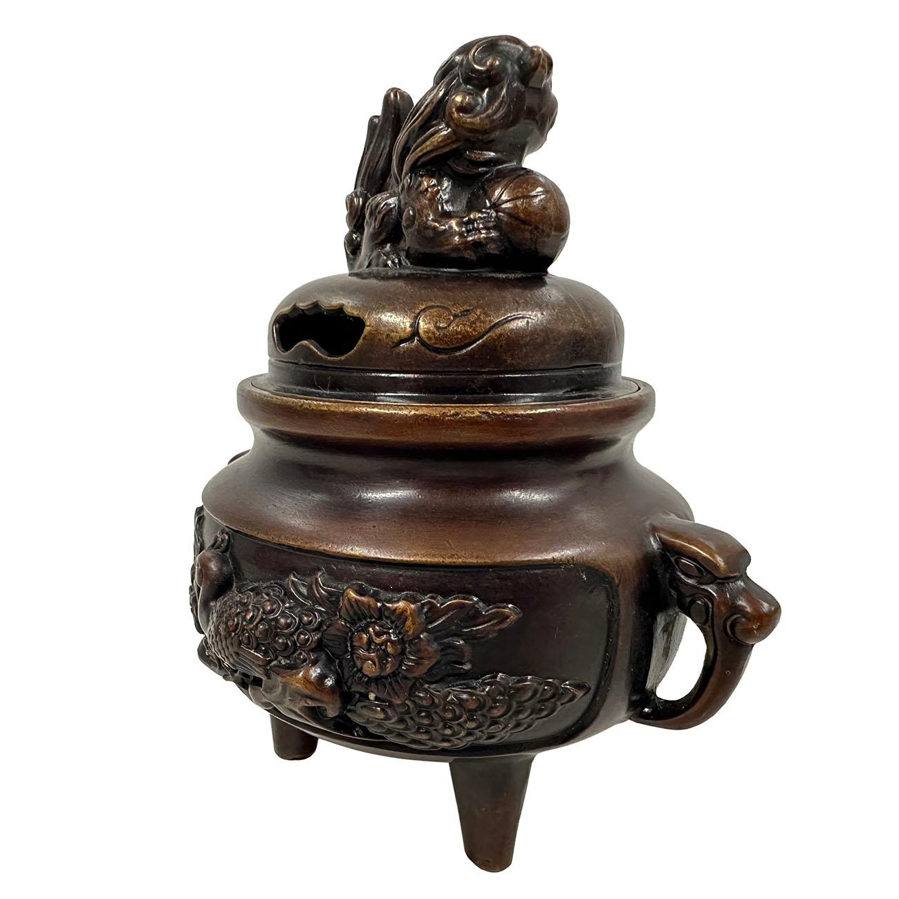 Chinese Export 20th Century Vintage Chinese Bronze Incense Burner For Sale