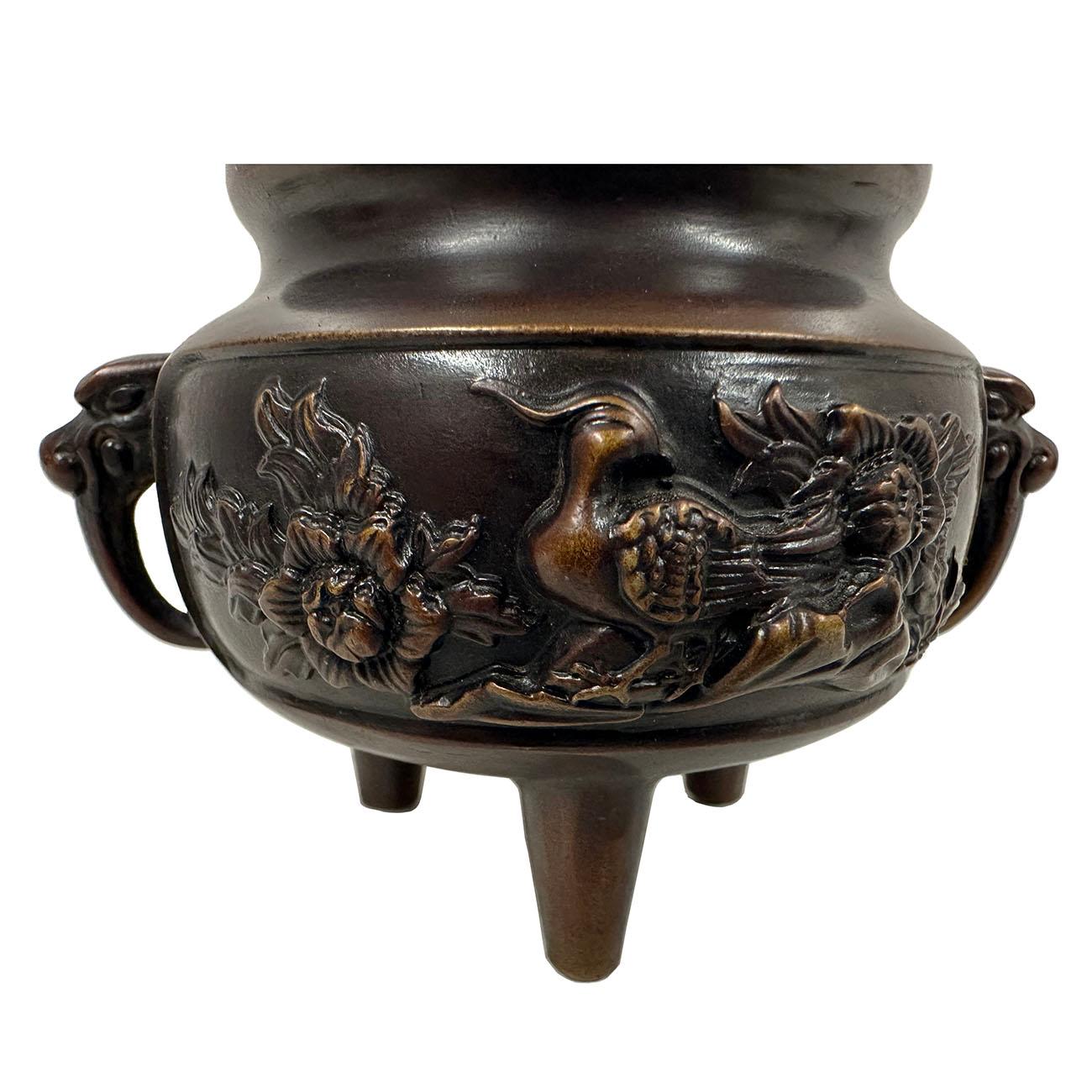20th Century Vintage Chinese Bronze Incense Burner In Good Condition For Sale In Pomona, CA