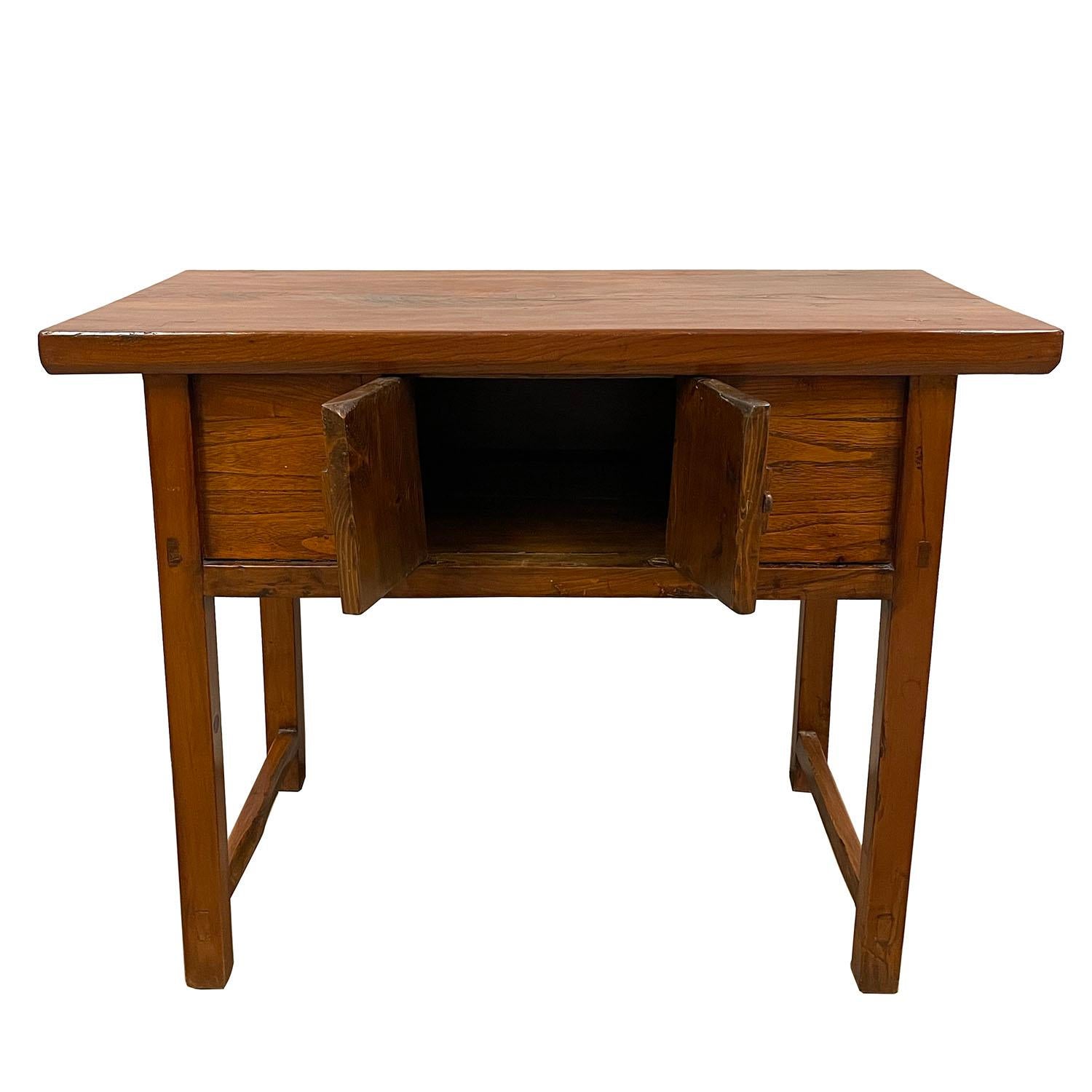 Chinese Export 20th Century Vintage Chinese Country Style Console Table/Sideboard For Sale