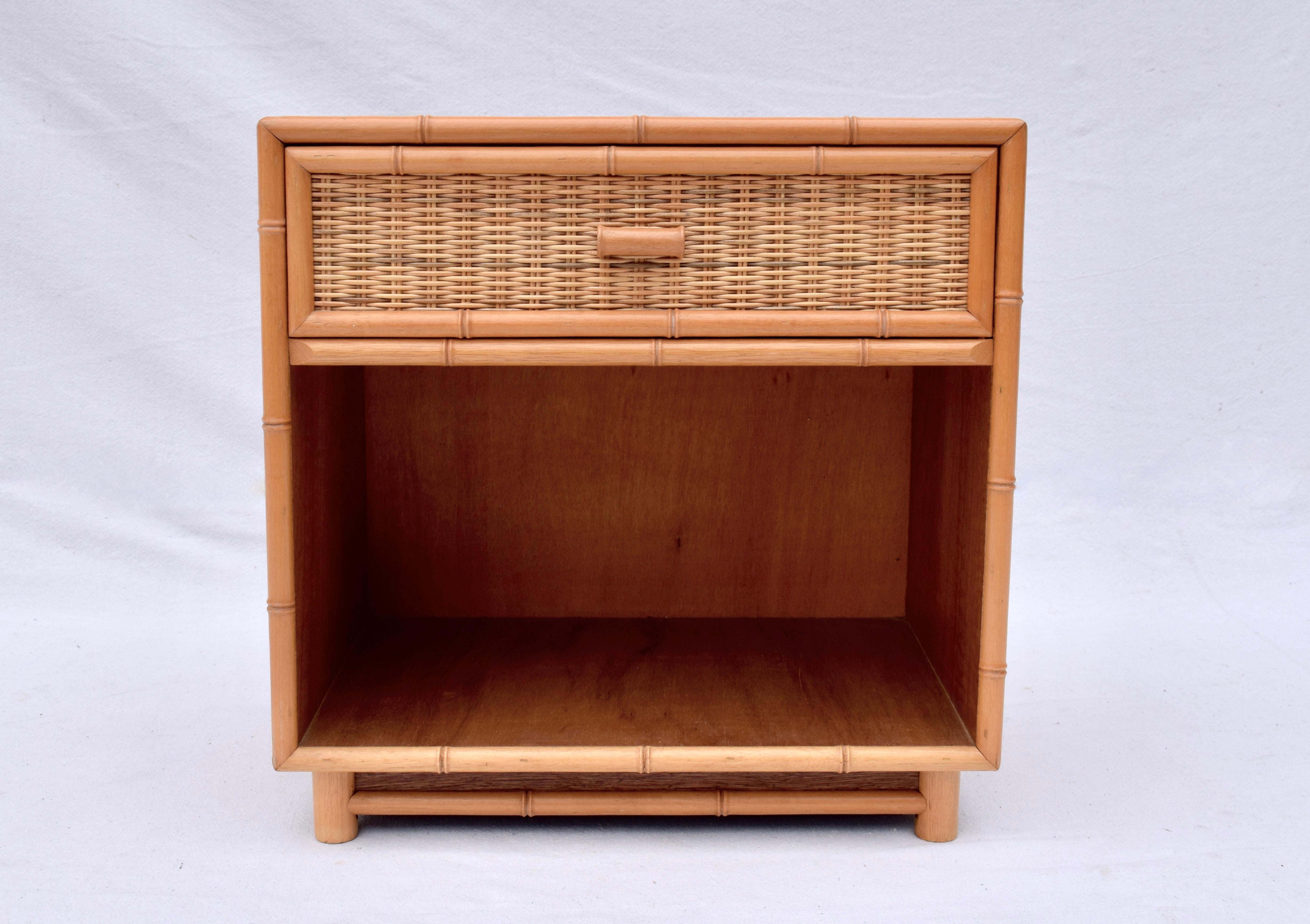 A vintage Coastal single drawer nightstand with shelf constructed of woven rattan panels, carved bamboo trim & custom glass top. A matching dresser can be viewed in our separate listing: 