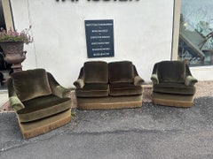 Divano in velluto francese vintage del XX secolo con frange e due poltrone, anni '60