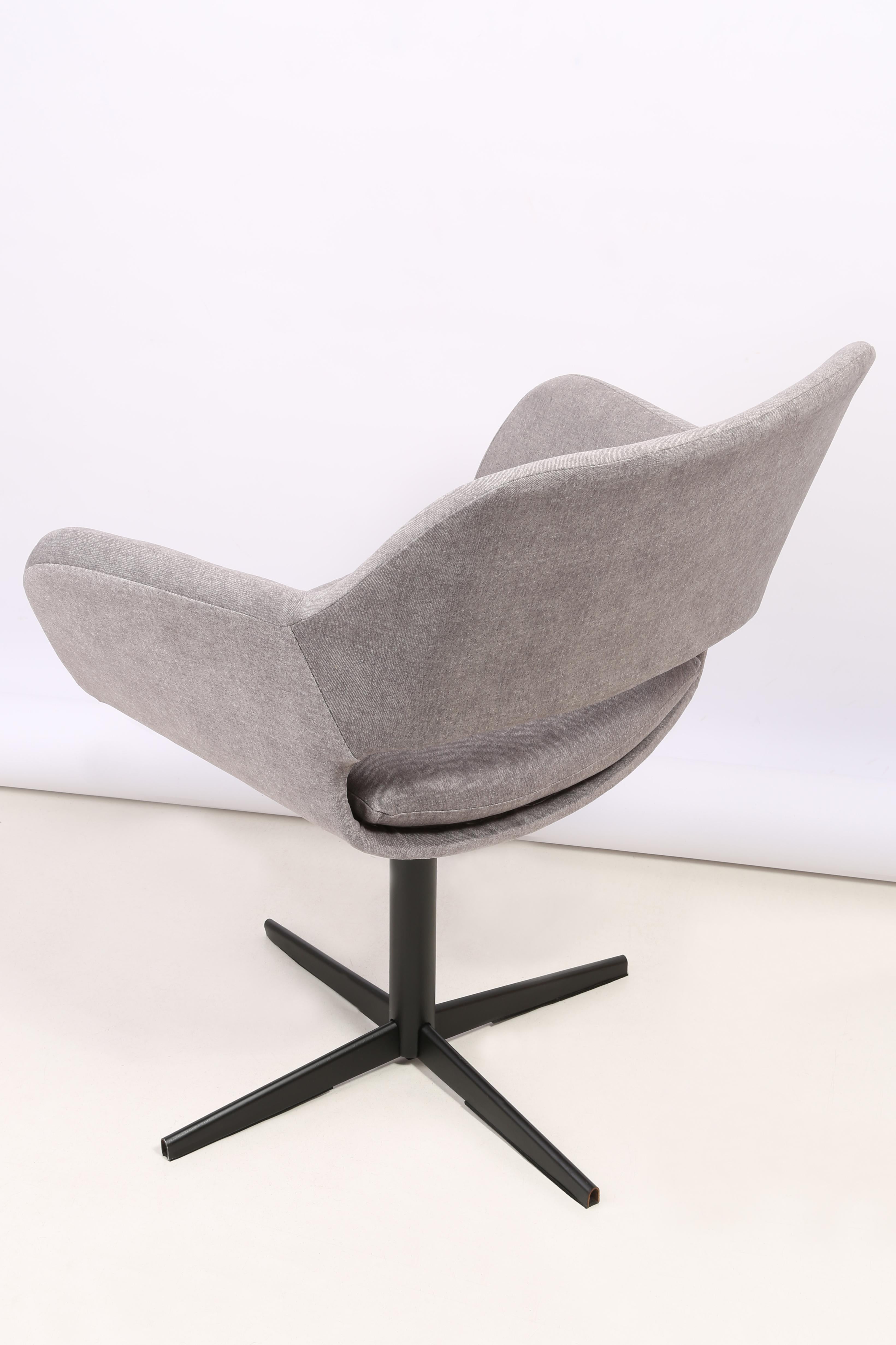 Hand-Crafted 20th Century Vintage Grey Velvet Swivel Armchair, 1960s For Sale