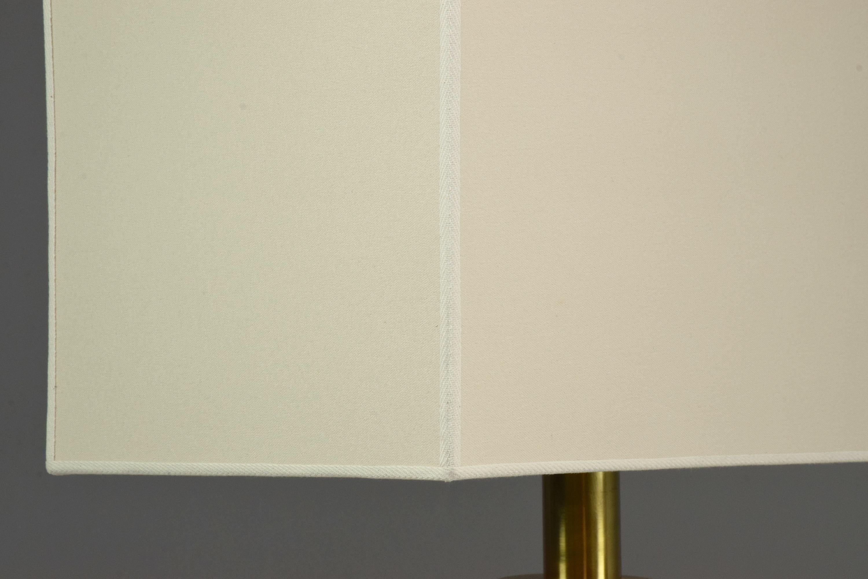 20th Century  Italian Brass Statement Table Lamp, 1970s For Sale