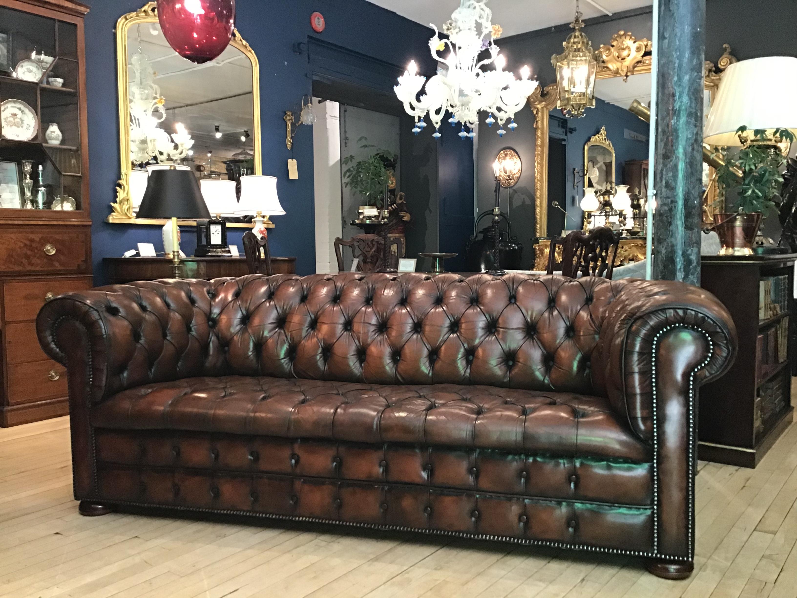 20th Century Vintage Leather Chesterfield Three Seater Sofa, in Rich Nutty Brown 10