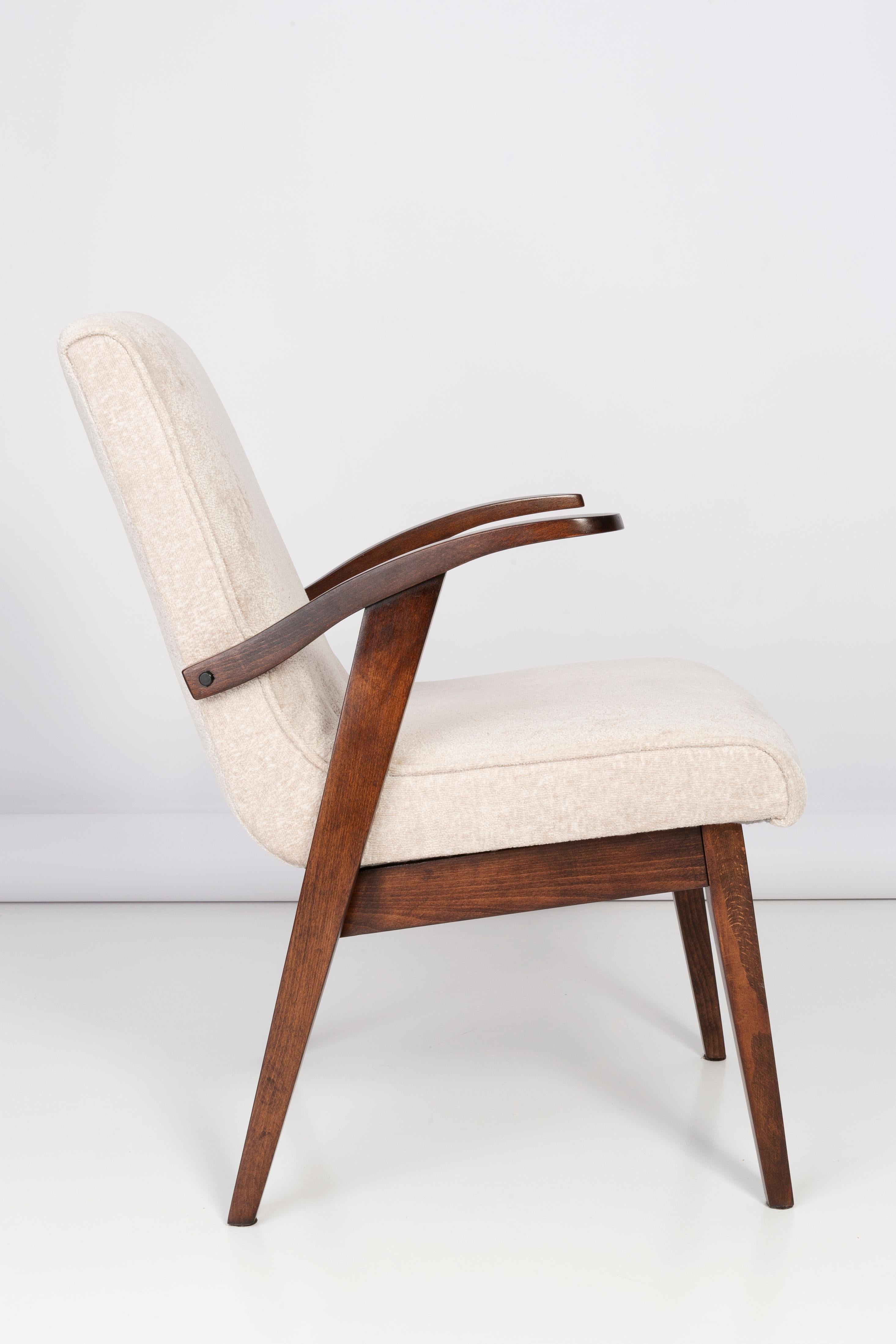 Mid-Century Modern 20th Century Vintage Light Cream Armchair by Mieczyslaw Puchala, 1960s For Sale