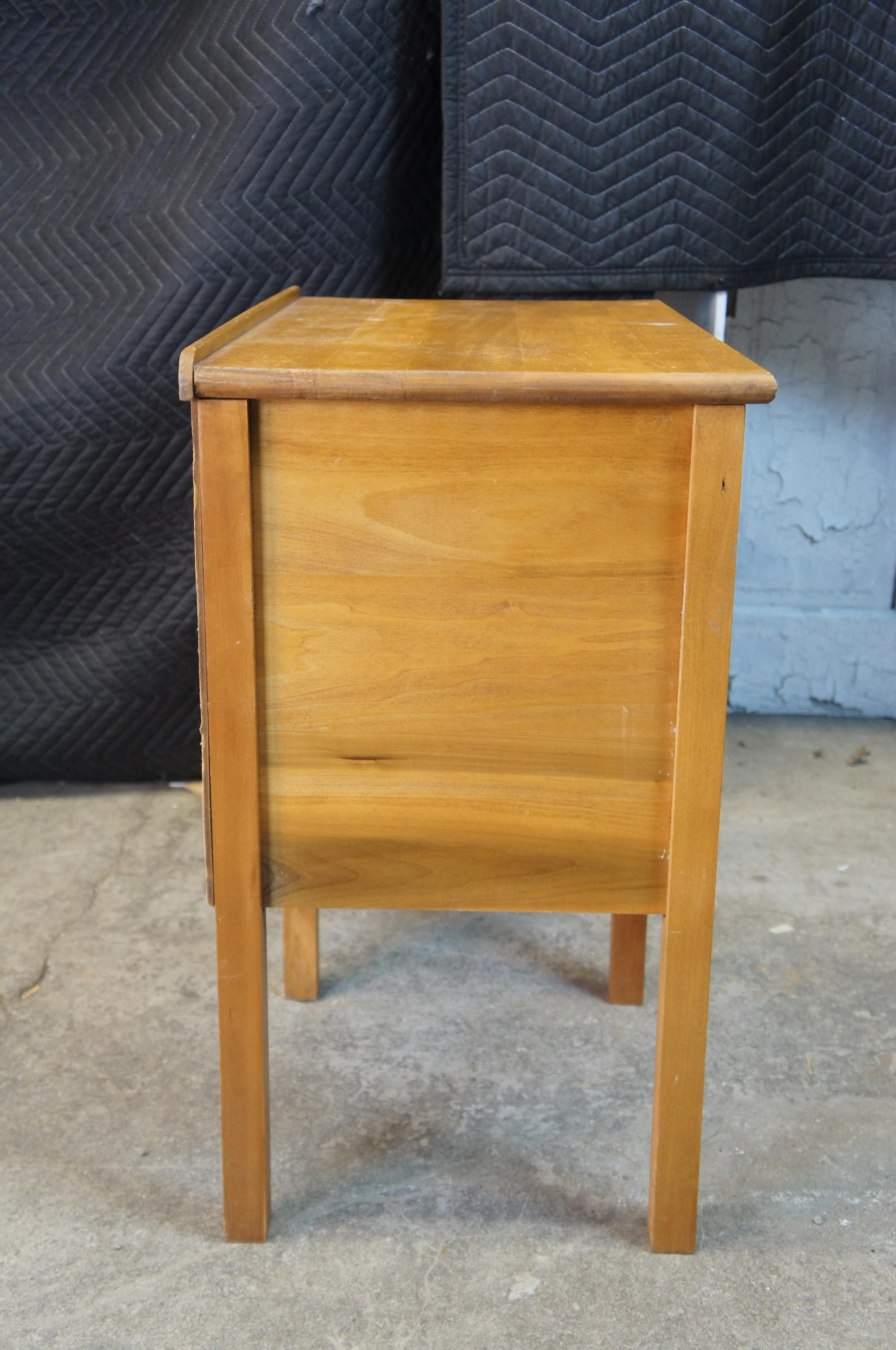 childs school desk and chair