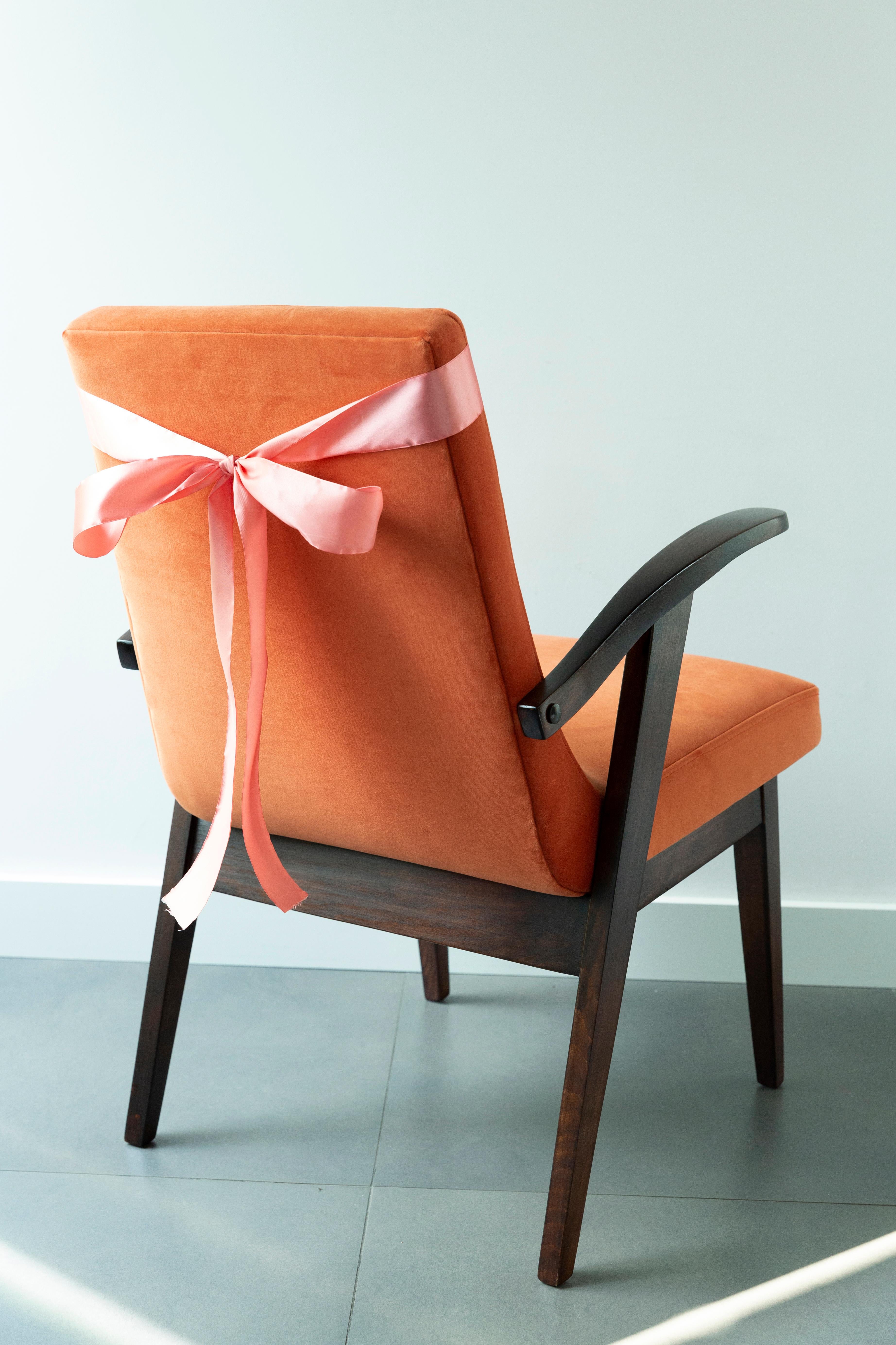 20th Century Vintage Orange Armchair by Mieczyslaw Puchala, 1960s For Sale 9