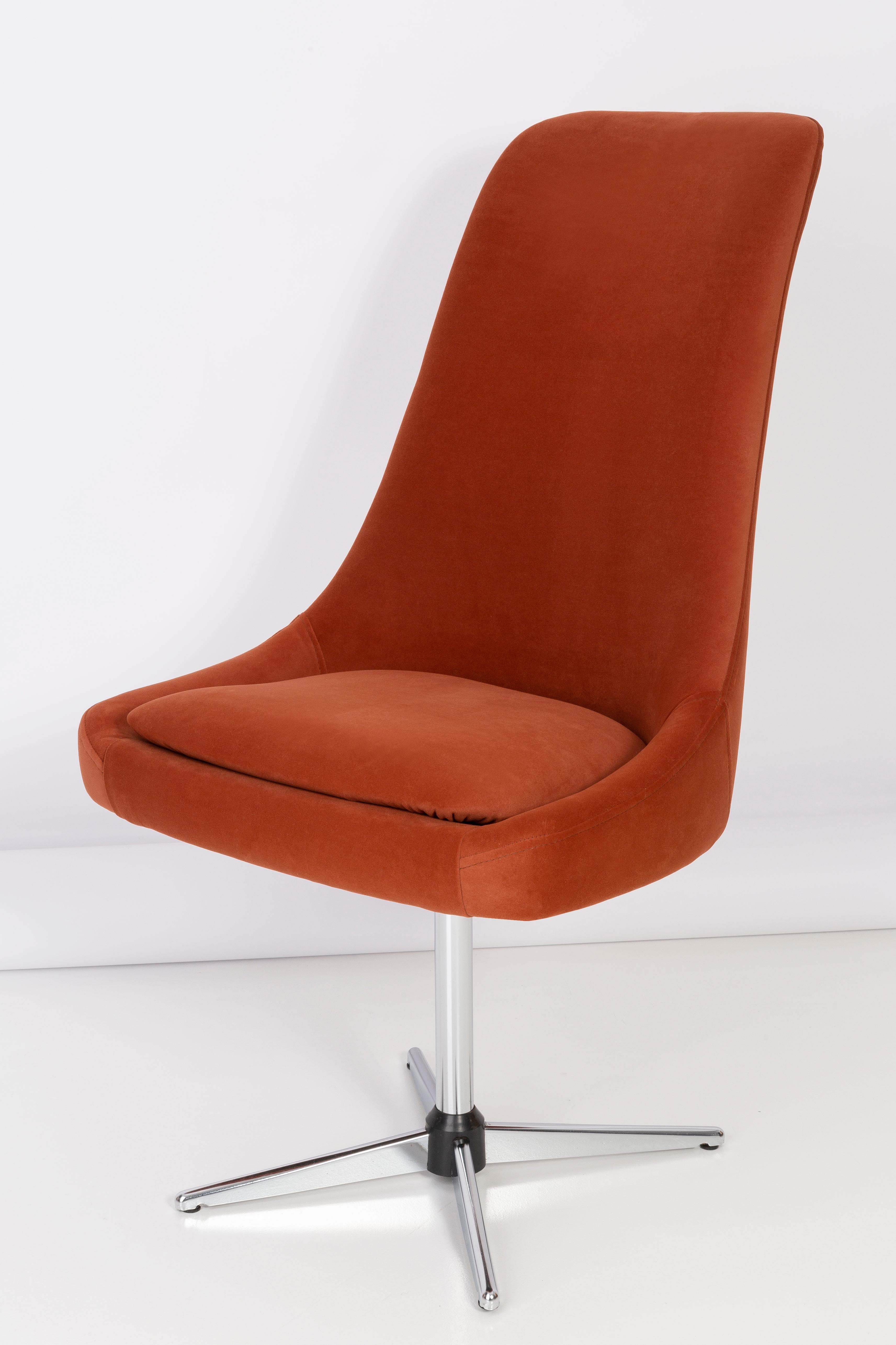 Mid-Century Modern 20th Century Vintage Orange Ochra Velvet Swivel Armchair, 1960s For Sale