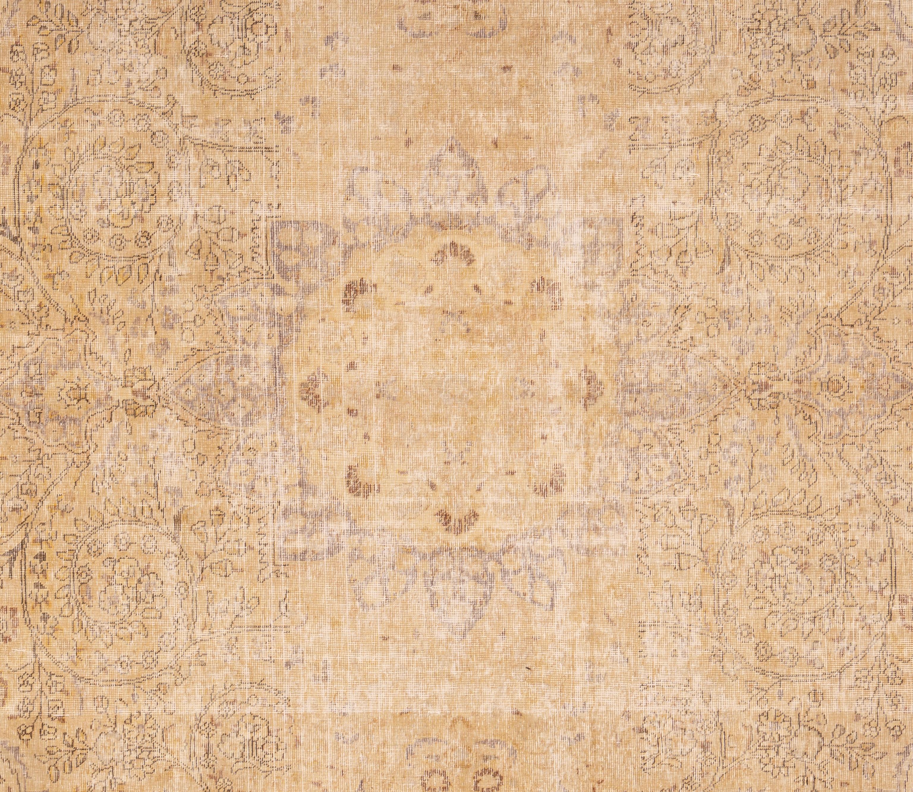 This exquisite Vintage Oushak rug is a true work of art skillfully handwoven by experienced artisans using traditional methods. Adorned with intricate patterns and a color scheme crafted from natural vegetable dyes, this rug, is a striking focal