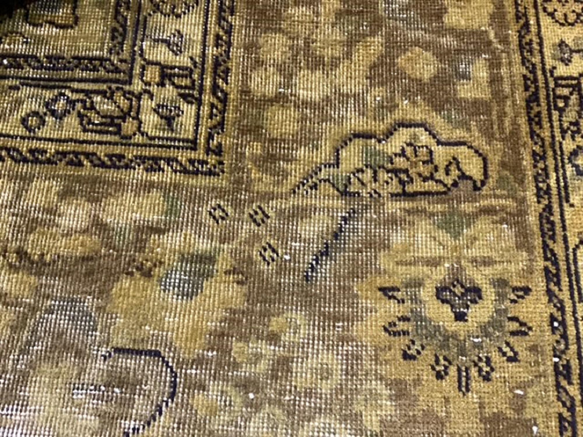 Metà XX secolo Oushak d'epoca del XX secolo in vendita