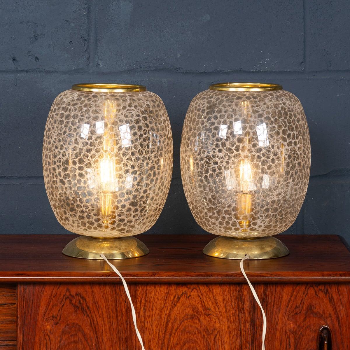 20ème siècle Vintage Paire de lampes de table en verre Murano Glass, Made In Venice, Italy Bon état à Royal Tunbridge Wells, Kent