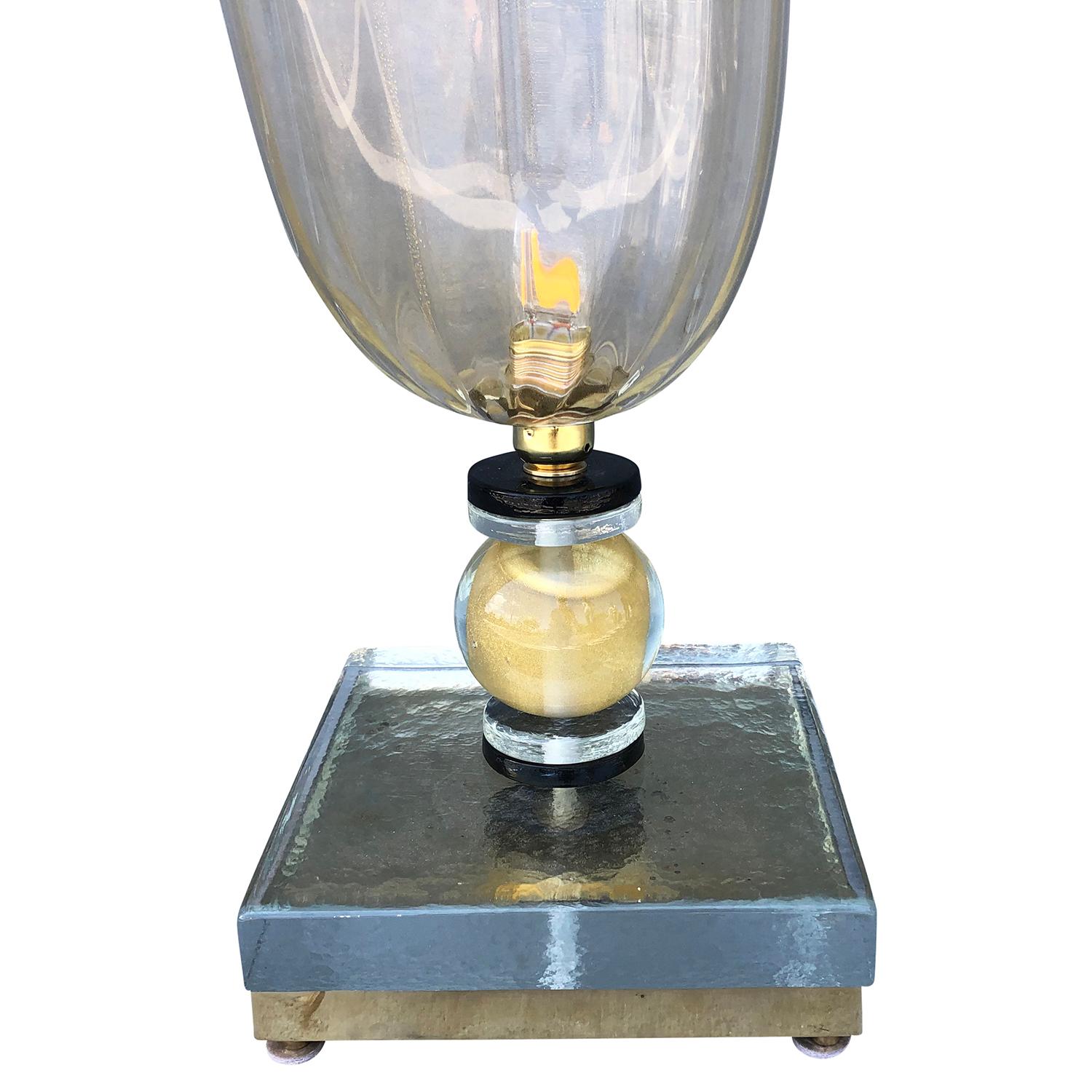 Fait main Paire de lampes de bureau vintage italiennes authentiques en verre de Murano du XXe siècle en vente