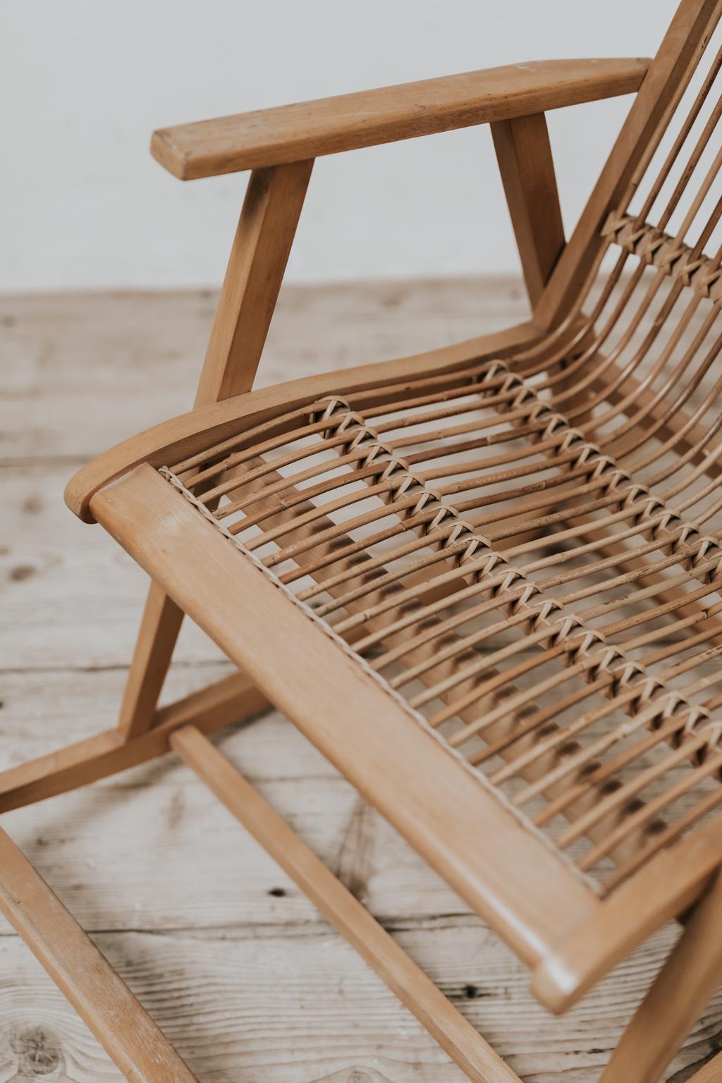 20th Century Vintage Rocking Chair For Sale 2