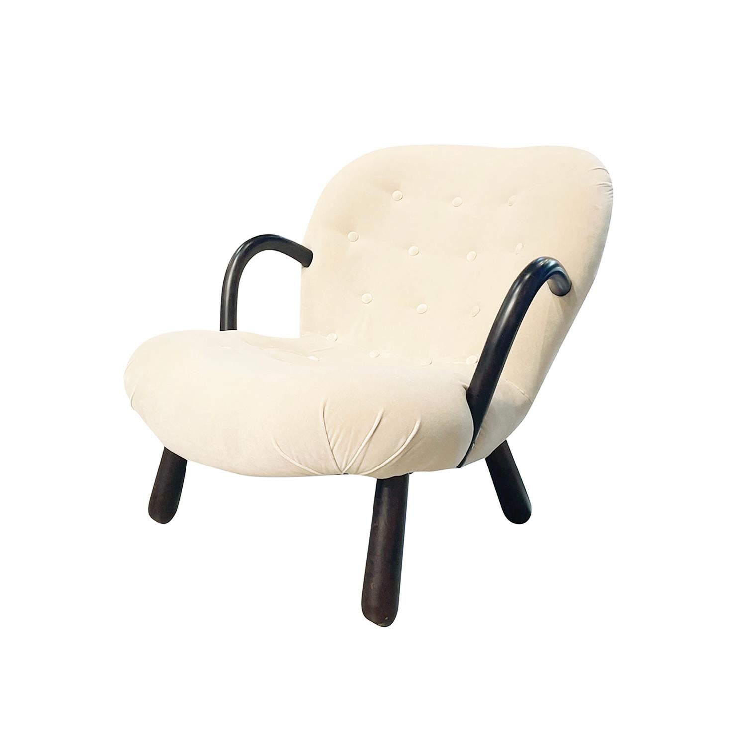 20th Century Vintage Single Danish Beech Clam Chair Attributed to Arnold Madsen In Good Condition For Sale In West Palm Beach, FL