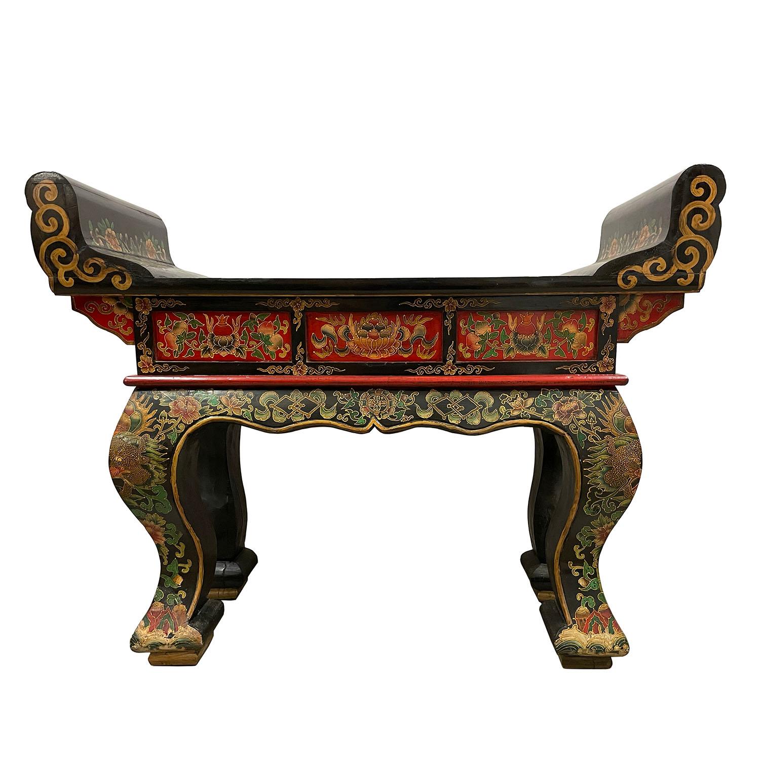 20th Century Vintage Tibetan Massive Painted Altar Table, Console For Sale 5