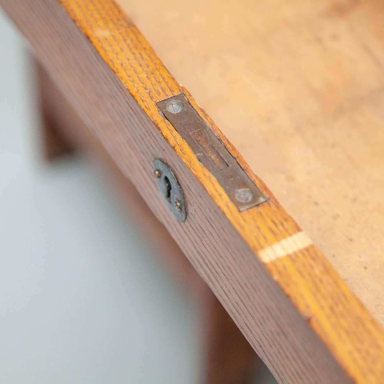 20ème siècle Vintage Bureau d'écriture traditionnel français en Wood Bon état - En vente à Barcelona, ES