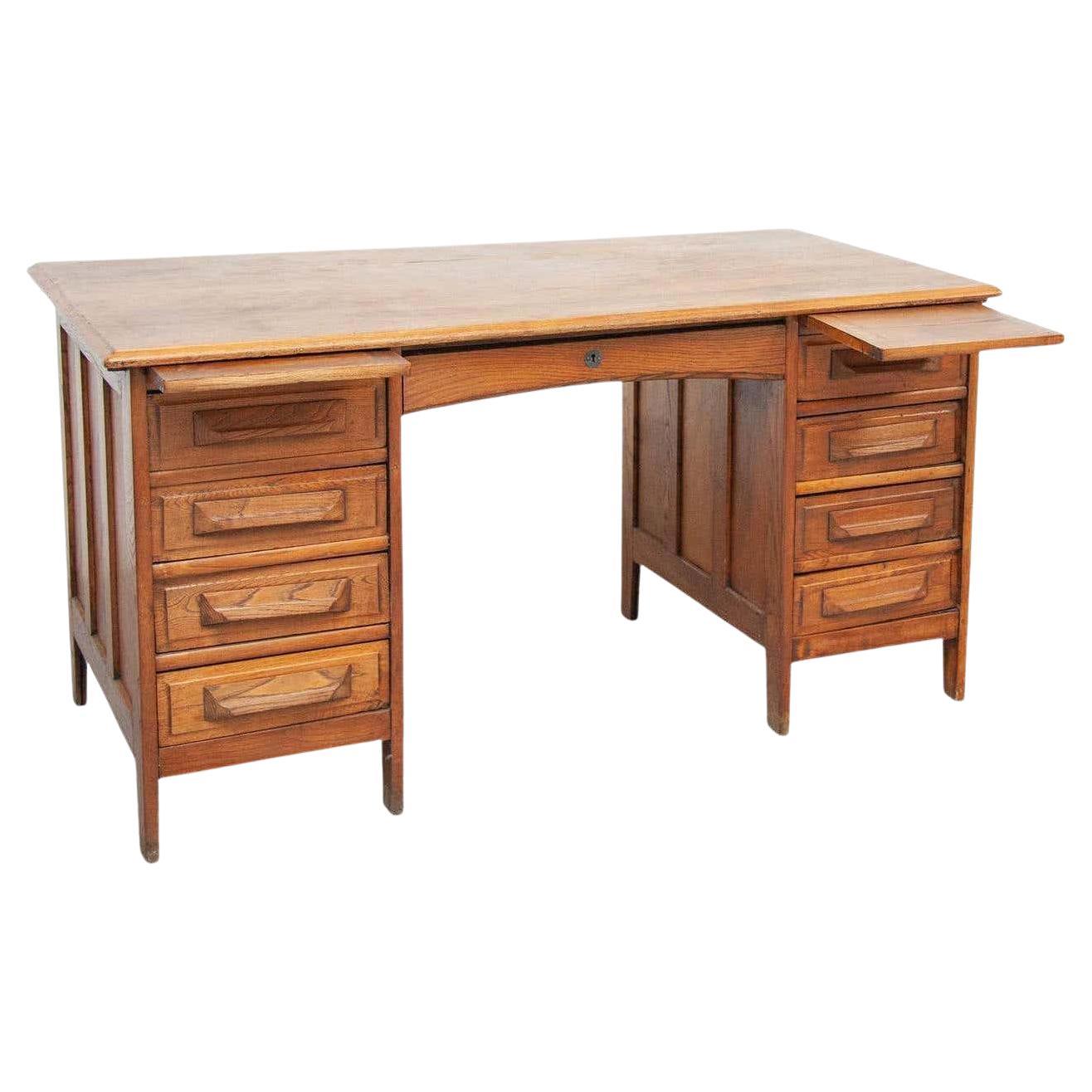 20th Century Vintage Traditional French Writing Desk in Wood For Sale
