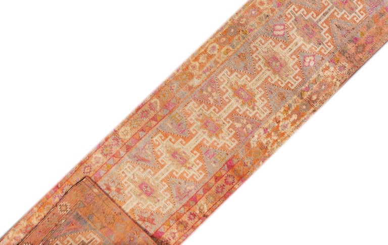 Jahrhundert Vintage Turkischer Teppich Im Angebot Bei 1stdibs