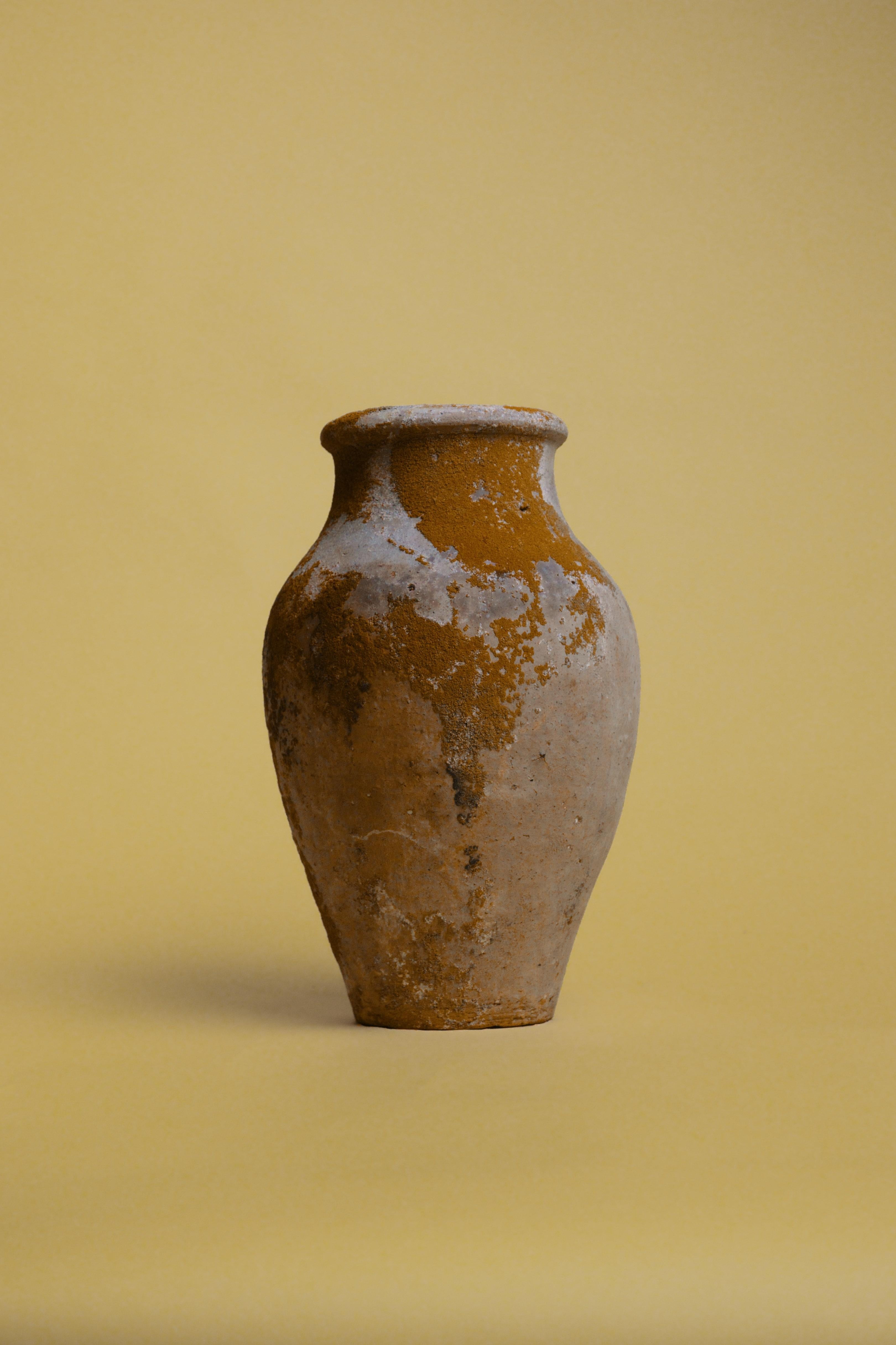 Jarrón de terracota rústica turca del siglo XX Turco en venta