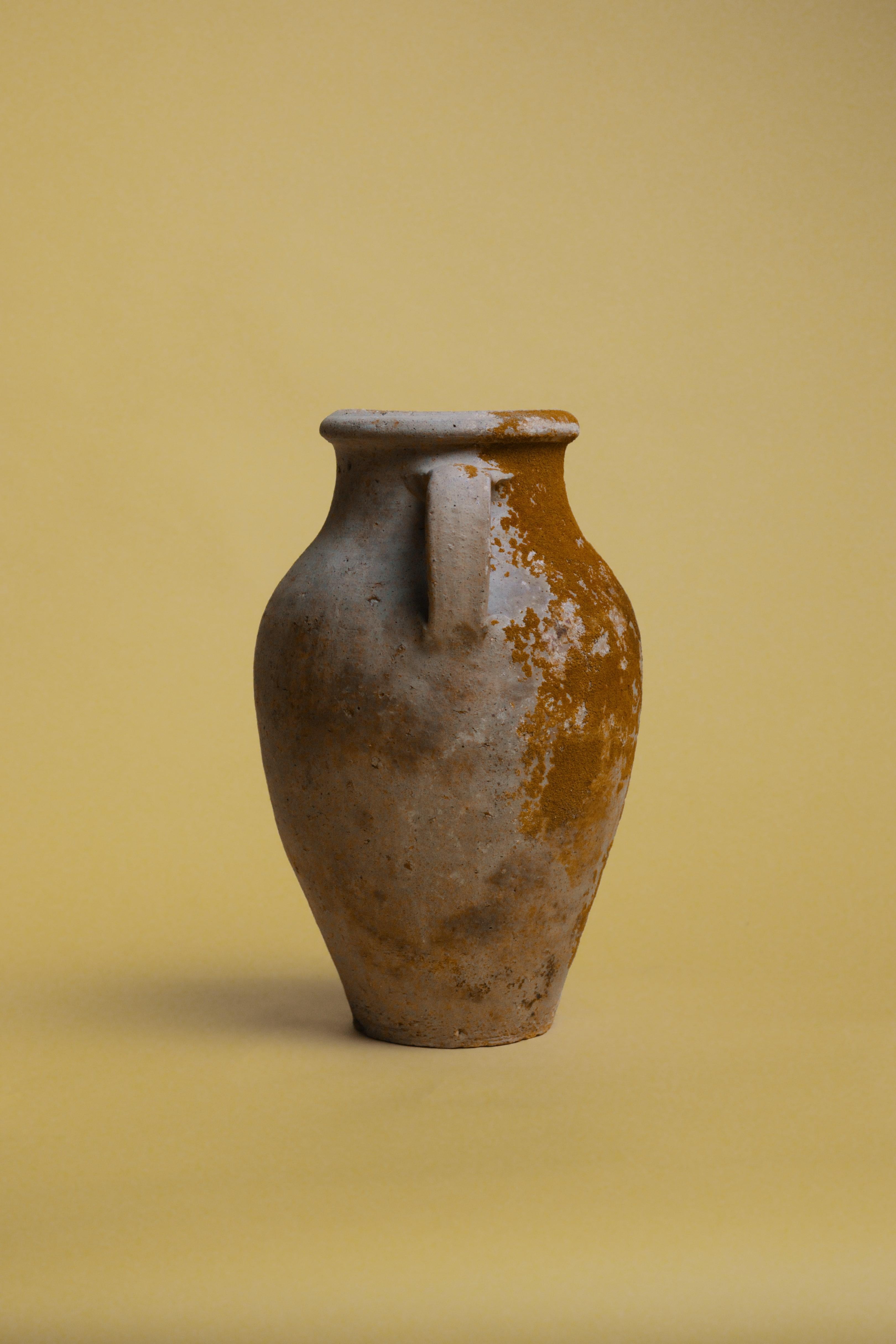 Jarrón de terracota rústica turca del siglo XX en Bueno estado para la venta en London, GB