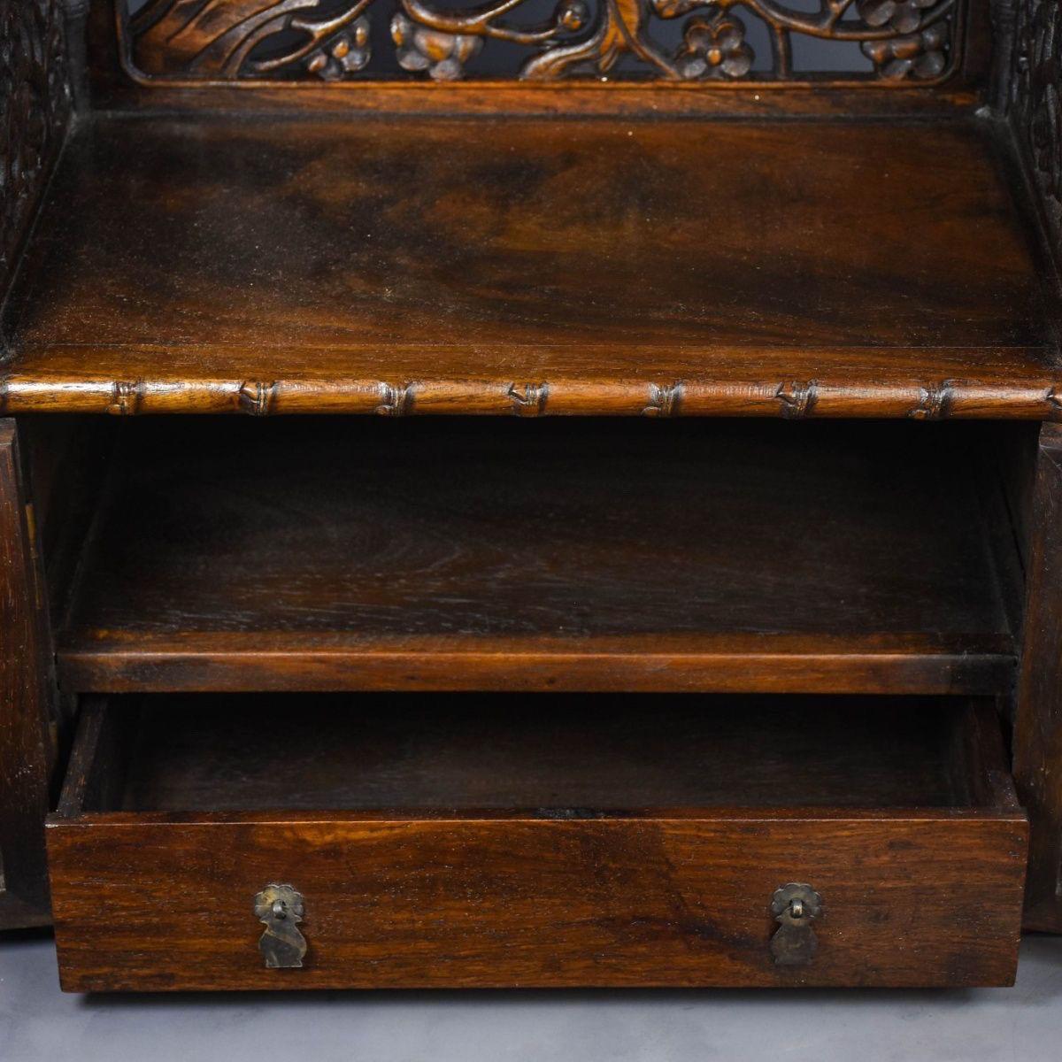 20th Century Vintage Wood Chinese Engraving Birds Flowers Cabinet Chair For Sale 1