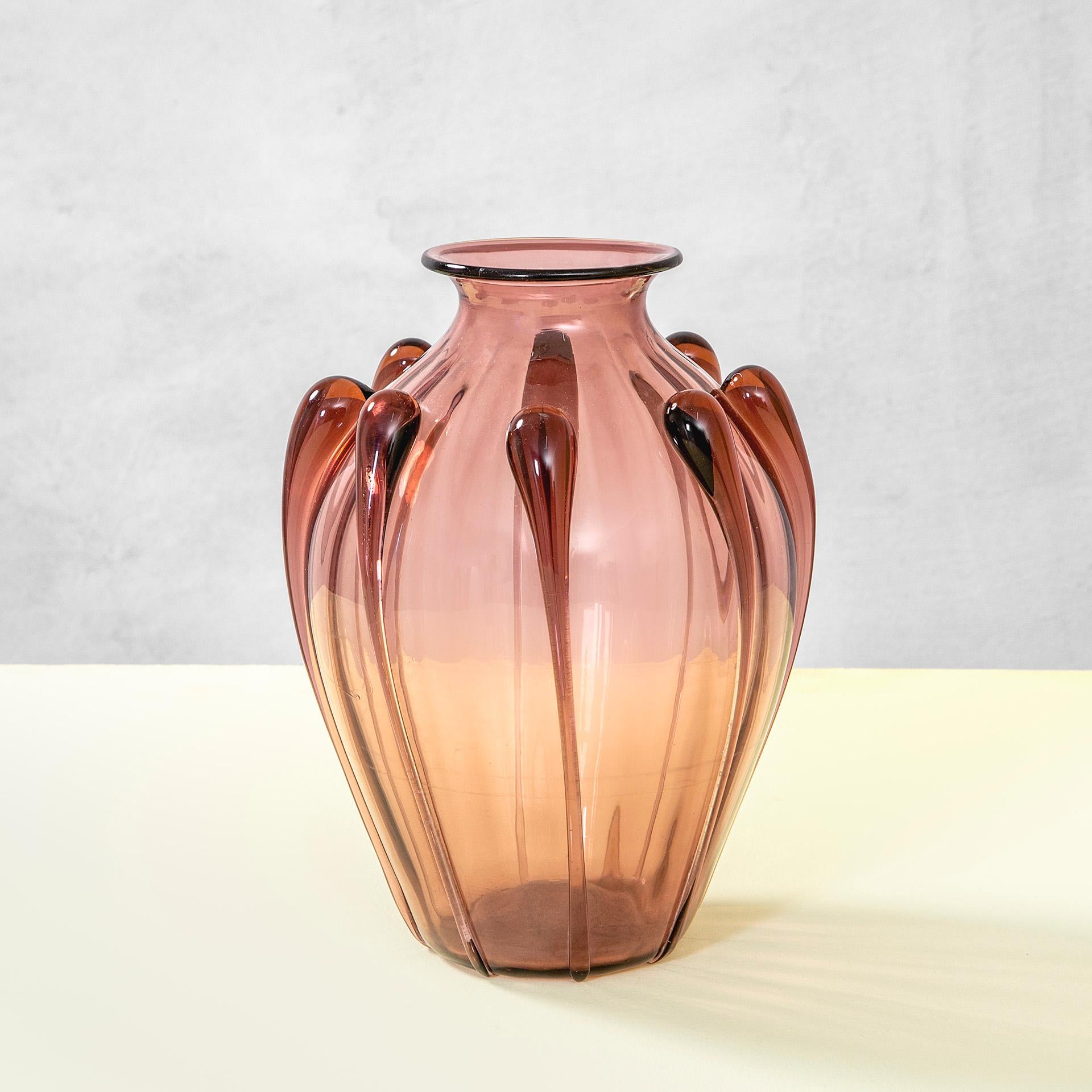 Mid-Century moderno Vaso in vetro di Murano del XX secolo di Vittorio Zecchin per Venini in vendita