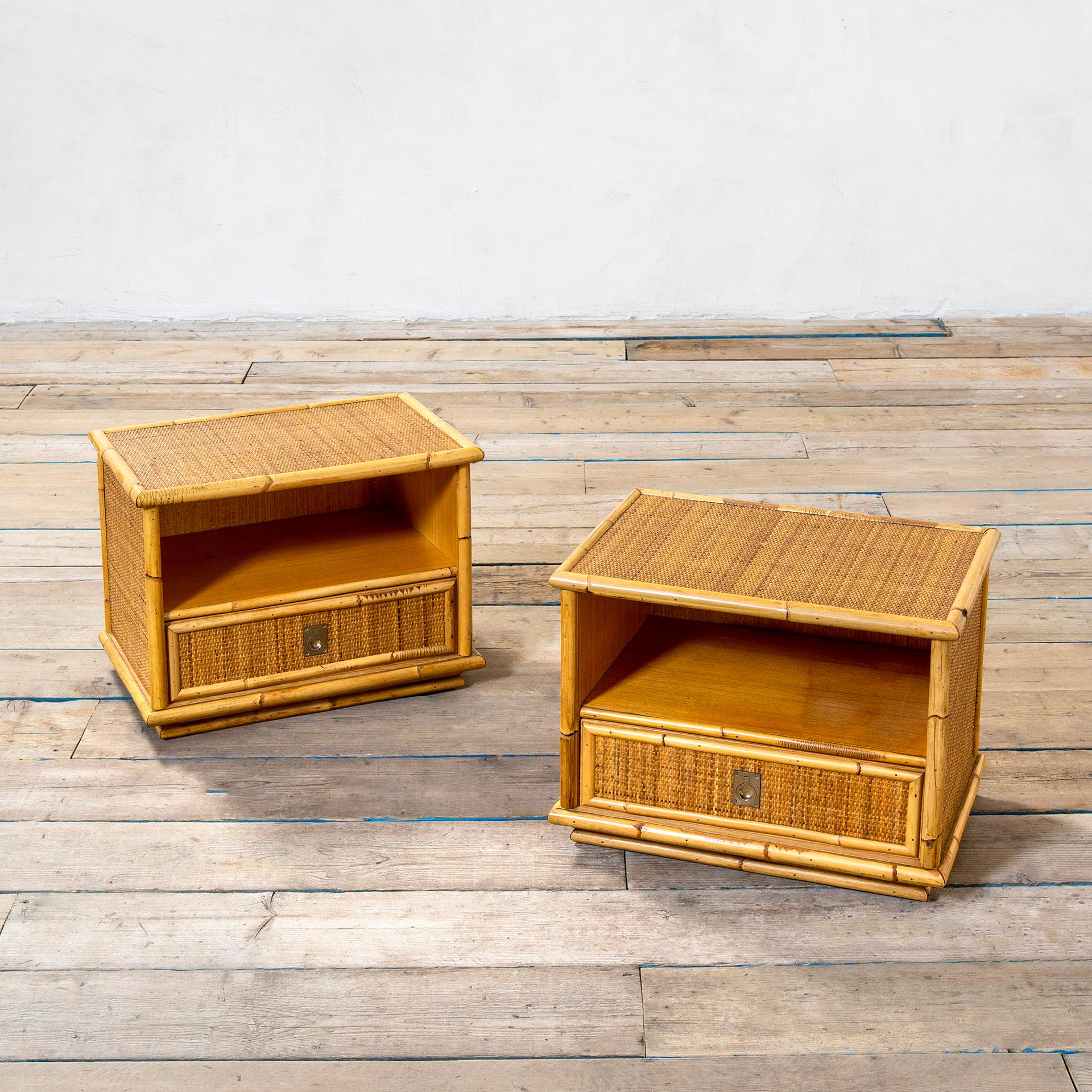 Pair of Night stands in wicker and bamboo by Vivai del Sud and designed in '60s. 
This pair of night stands are ideal for the vacation house, where also in the bedroom you like the idea to breathe the 