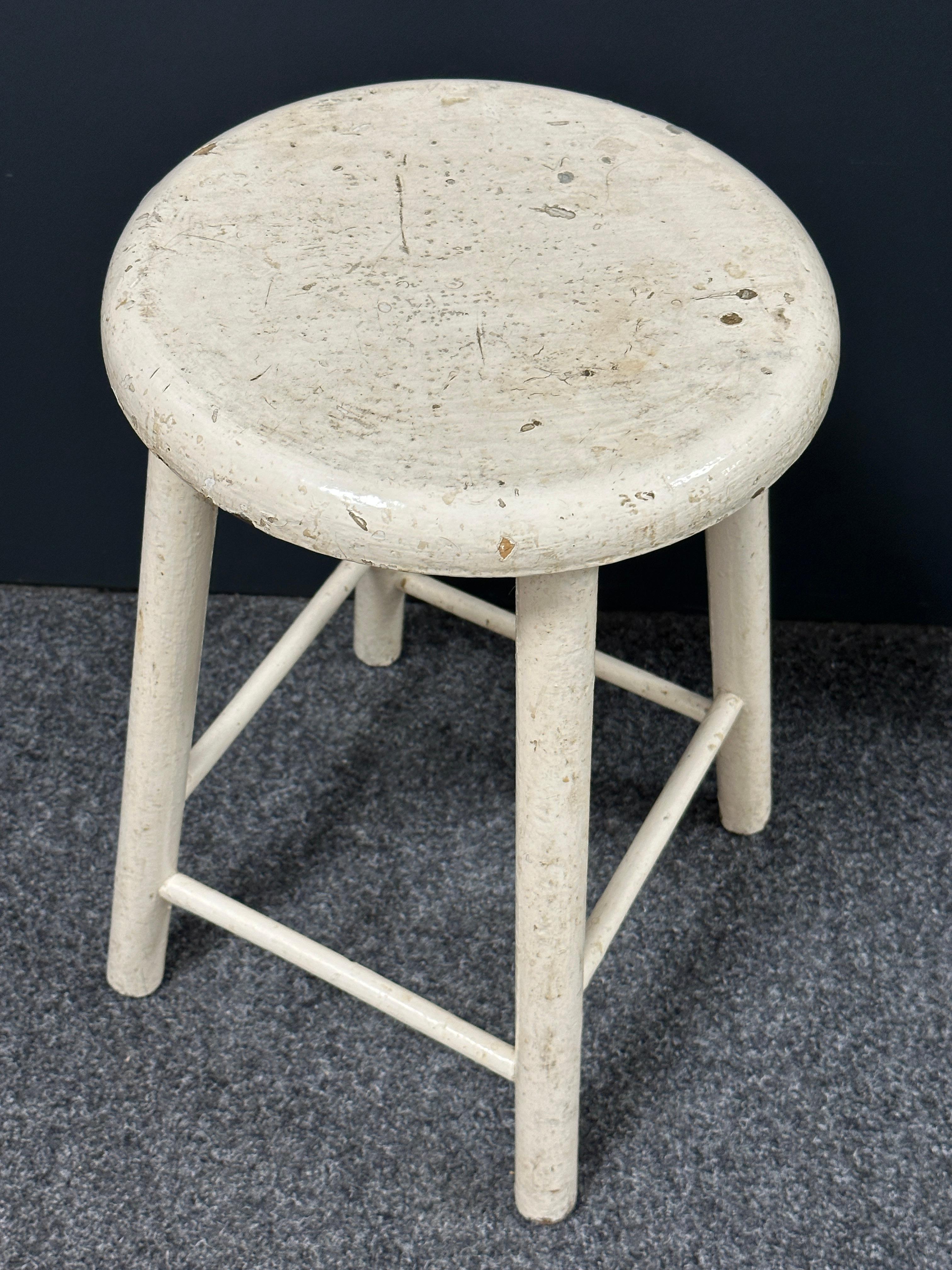 20th Century Wabi Sabi 4 Leg Stool, Germany circa 1930s or Older In Good Condition For Sale In Nuernberg, DE