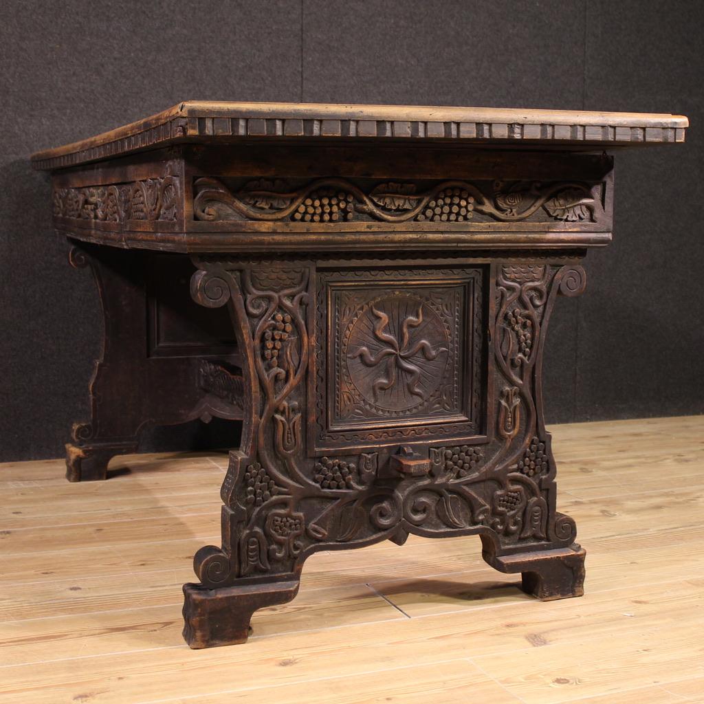 20th Century Walnut and Fruitwood Rustic Style Italian Writing Desk, 1950 in vendita 4