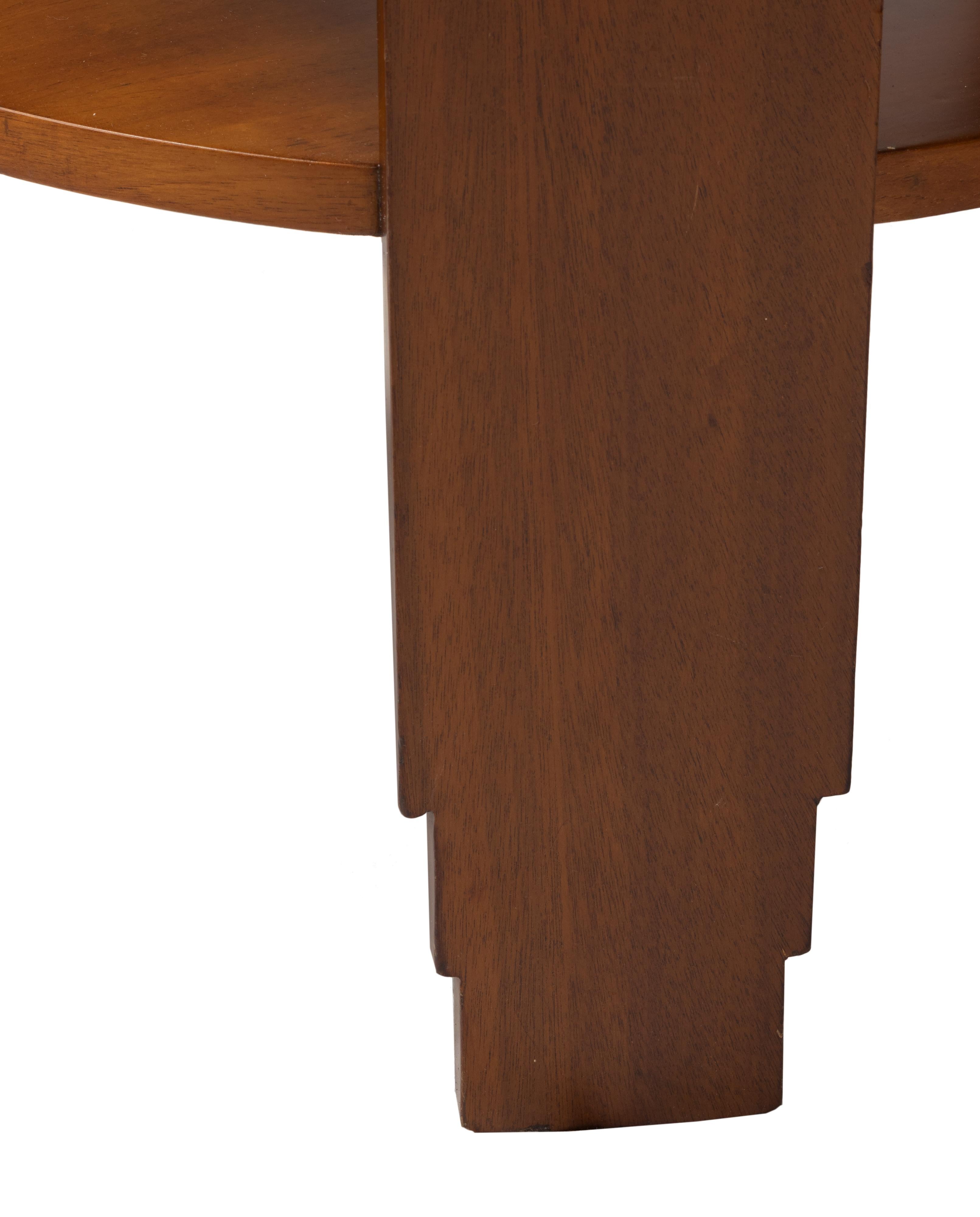 Walnut Art Deco Center Table, 20th Century For Sale 6