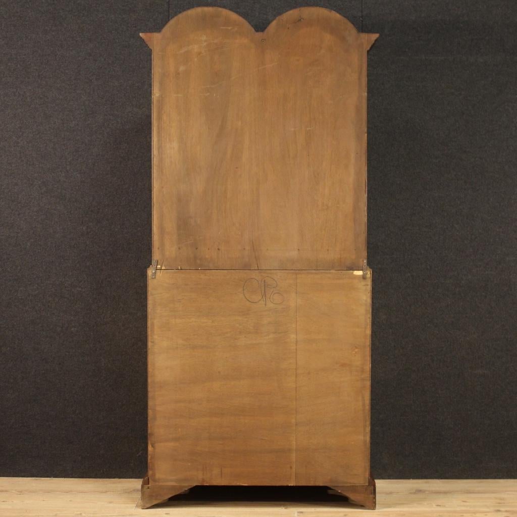 20th Century Walnut, Burl, Beech, Mahogany and Fruitwood English Trumeau, 1960 In Good Condition For Sale In Vicoforte, Piedmont