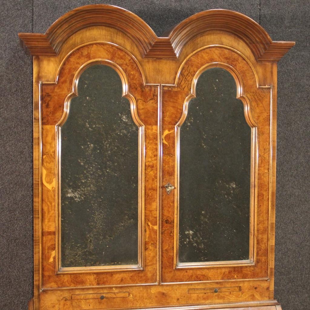 20th Century Walnut, Burl, Beech, Mahogany Wood English Double Body Trumeau 1960 In condizioni buone in vendita a Vicoforte, Piedmont