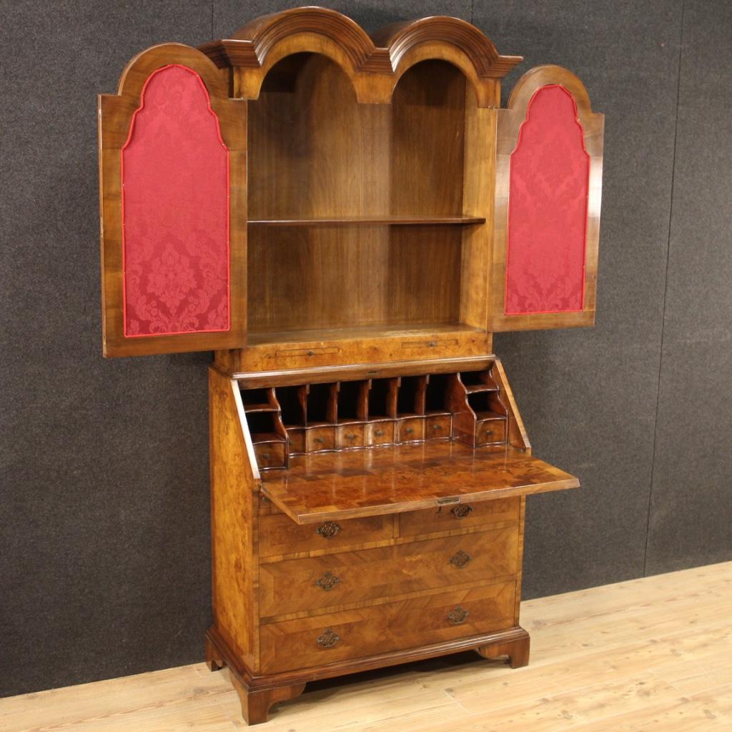 20th Century Walnut, Burl, Beech, Mahogany Wood English Double Body Trumeau 1960 in vendita 3