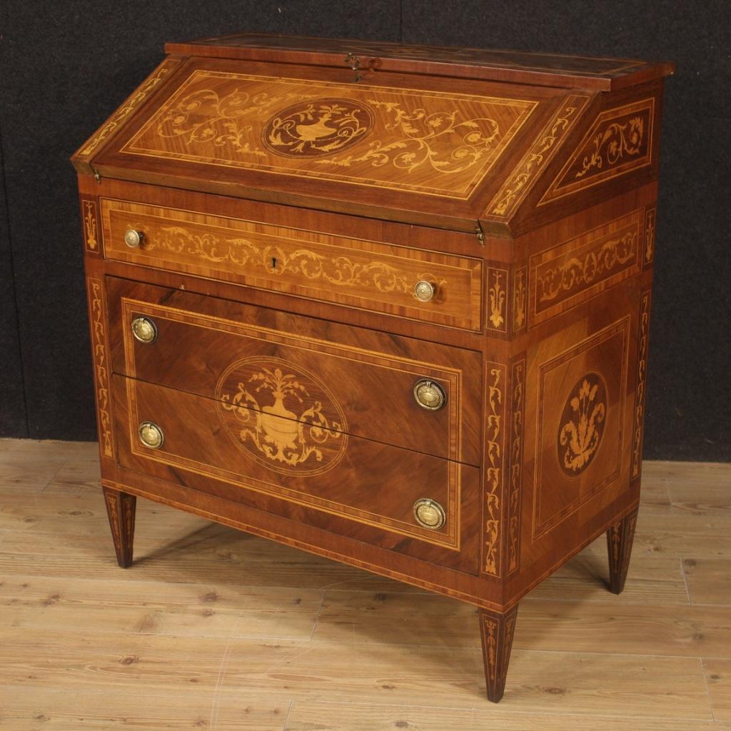 Elegant Italian bureau from 20th century. Pleasantly decorated Louis XVI style furniture inlaid in walnut, rosewood, palisander, maple, ebonized wood and fruitwood. Bureau of excellent proportion, it can be easily placed in different points of the
