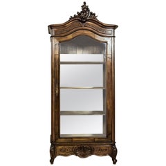 20th-Century Walnut Neo-Rococo Showcase