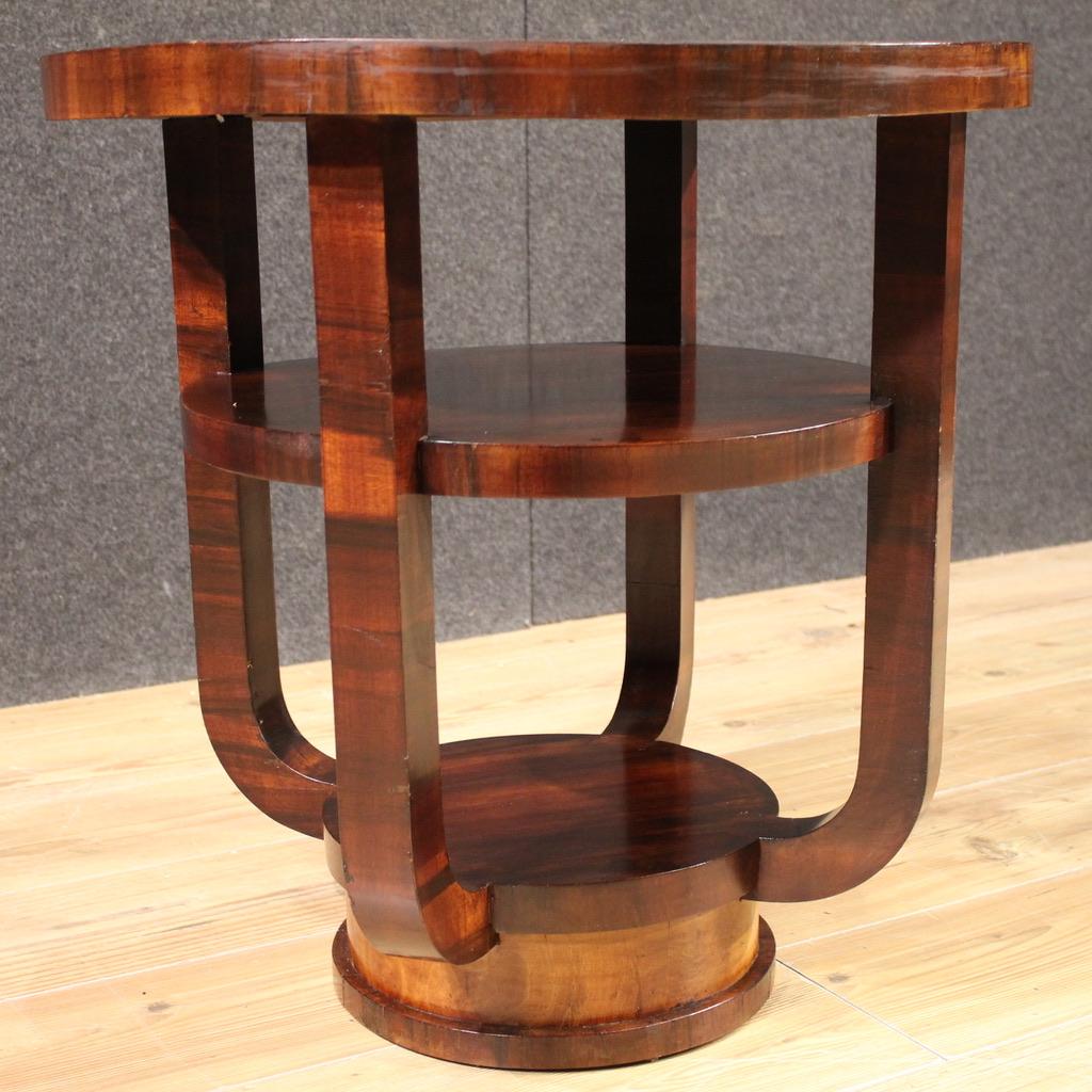 20. Jahrhundert Nussbaumholz Art Deco Italienischer Beistelltisch, 1940 im Angebot 2
