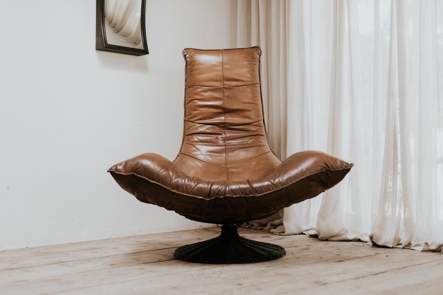 20th Century Wammes Swivel Chair by Gerard Van Den Berg for Montis 5