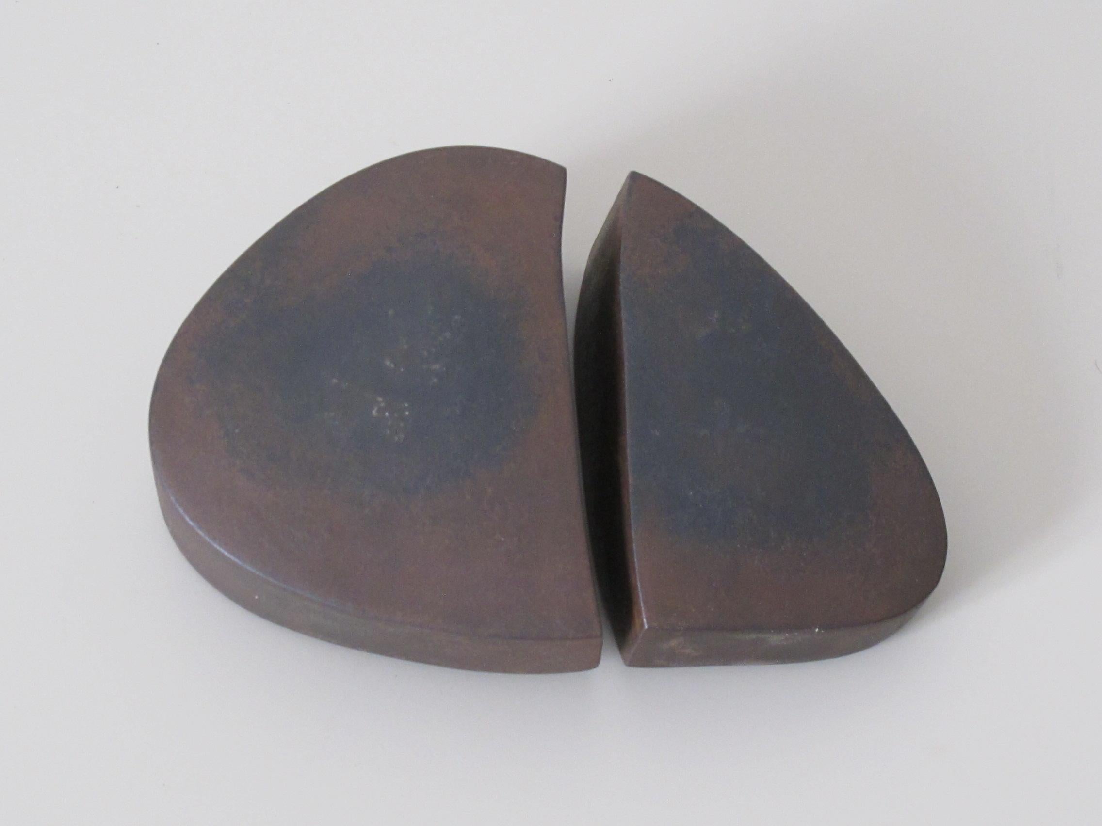20th Century Watanabe Ryo Iron Sculpture in Two Part In Excellent Condition In TORINO, IT