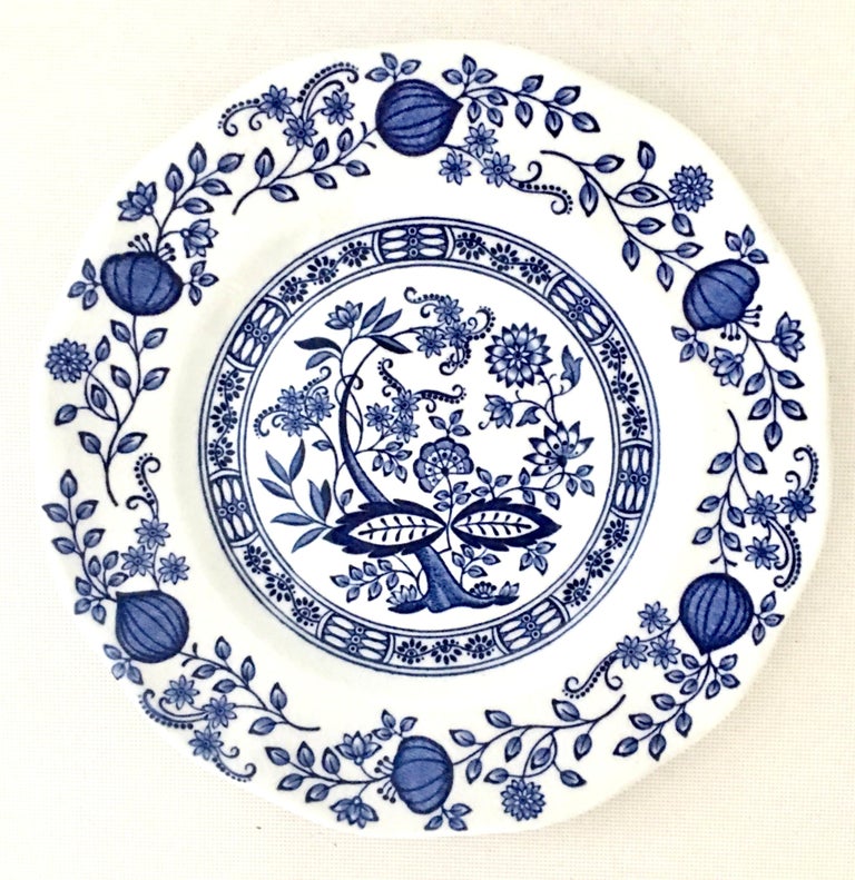 20th Century Wedgwood Dinnerware "Blue Onion" and "Heritage" Set/23 at