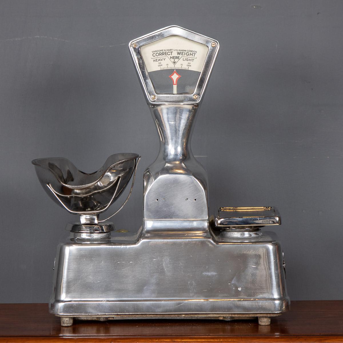 20th Century Weighing Scales by Vandome & Hart Ltd, c.1950 In Good Condition In Royal Tunbridge Wells, Kent