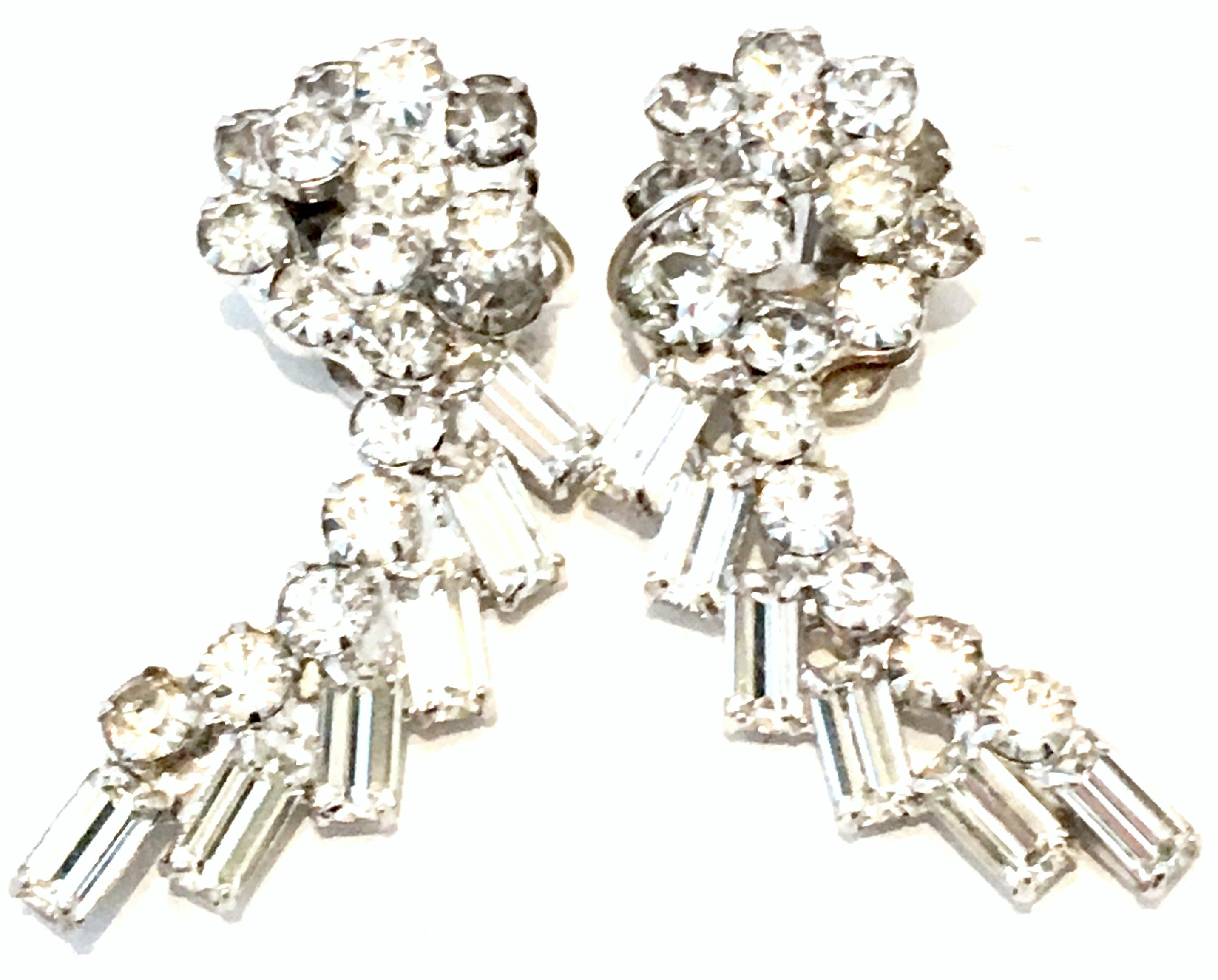 20th Century Weiss Style Pair Of Silver & Austrian Crystal Dimensional Earrings In Good Condition For Sale In West Palm Beach, FL