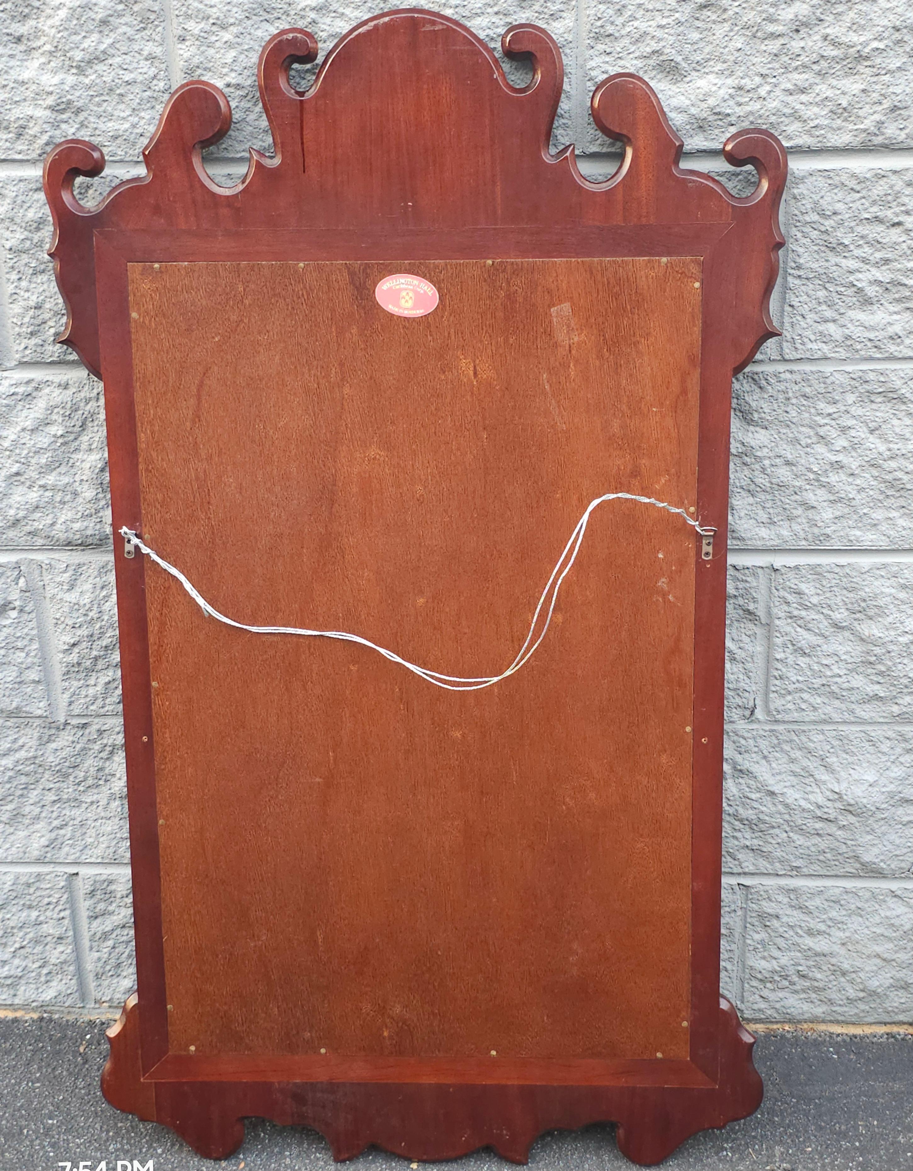 Acajou Miroir Chippendale de Wellington Hall du 20e siècle en acajou massif d'Oxford en vente