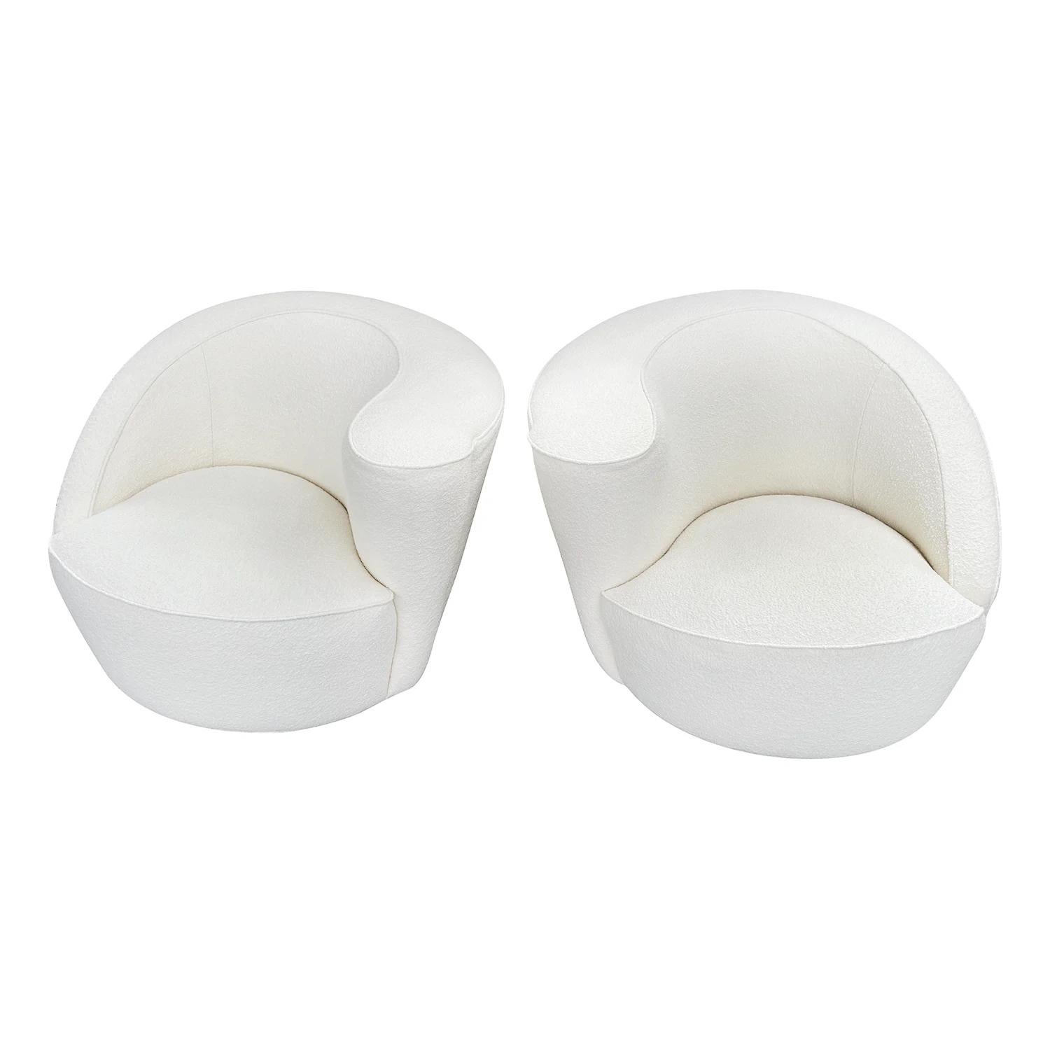 Mid-Century Modern 20th Century White American Pair of Nautilus Swivel Chairs by Vladimir Kagan