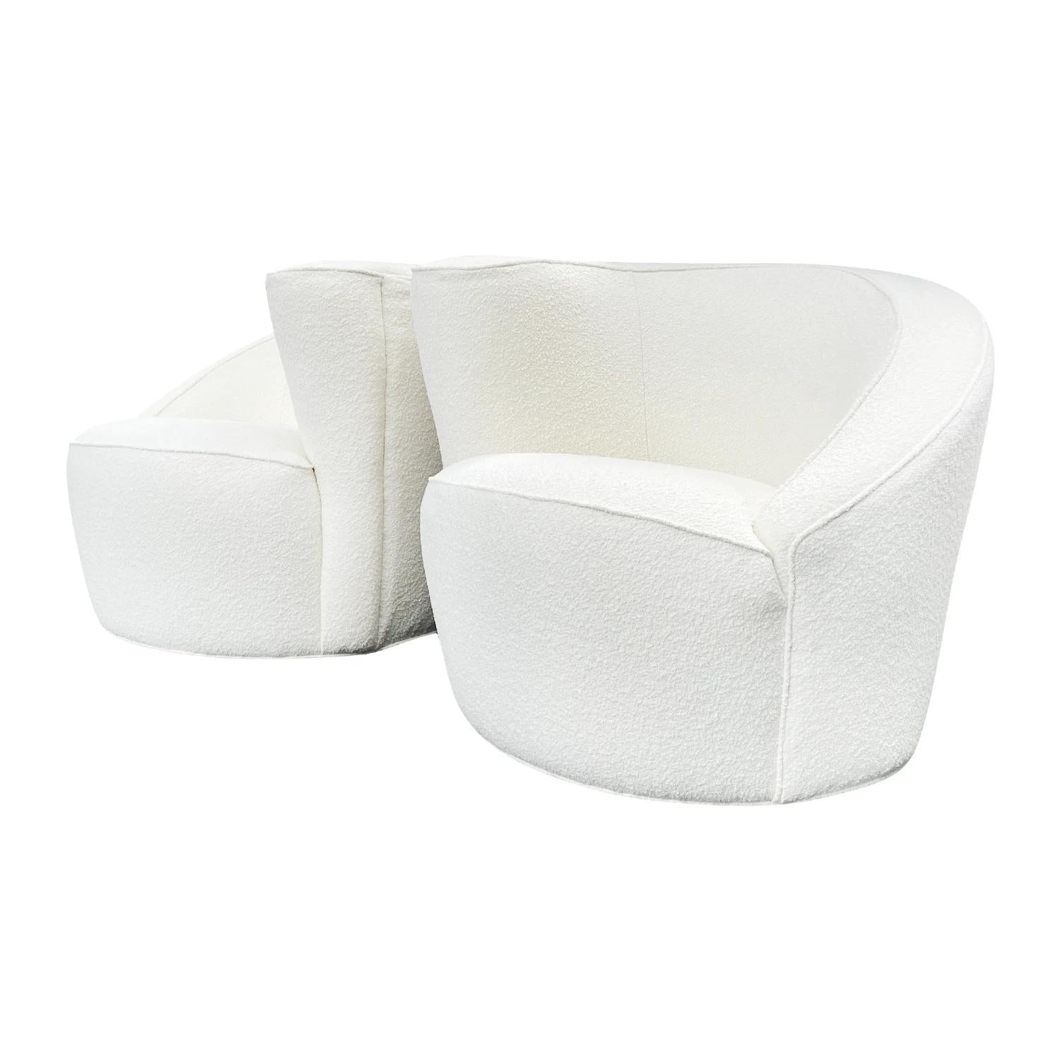 20th Century White American Pair of Nautilus Swivel Chairs by Vladimir Kagan In Good Condition In West Palm Beach, FL