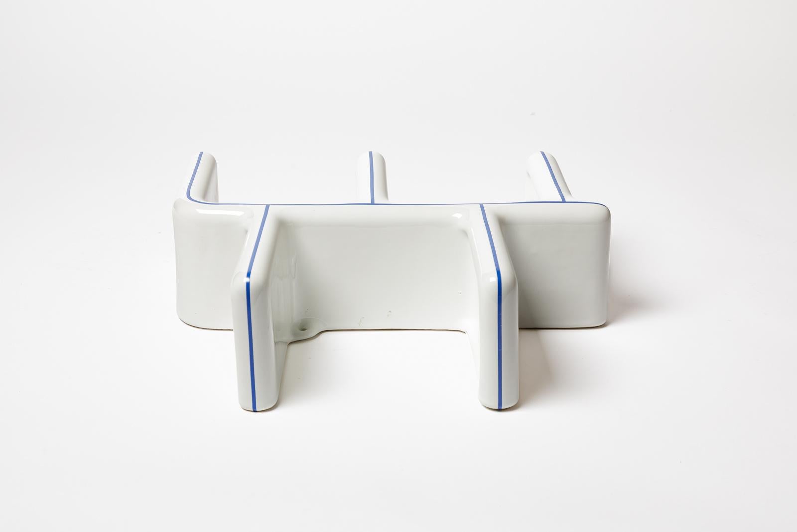 Mensola da parete modulare in porcellana del XX secolo, design bianco e blu 1970 In condizioni ottime in vendita a Neuilly-en- sancerre, FR
