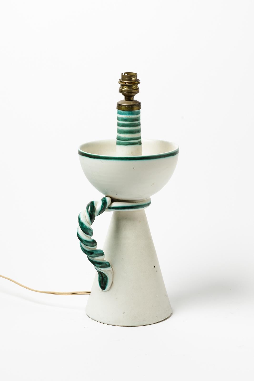 Mid-Century Modern 20th Century White and Green Ceramic Table Lamp by Cerenne Vallauris 1950 For Sale