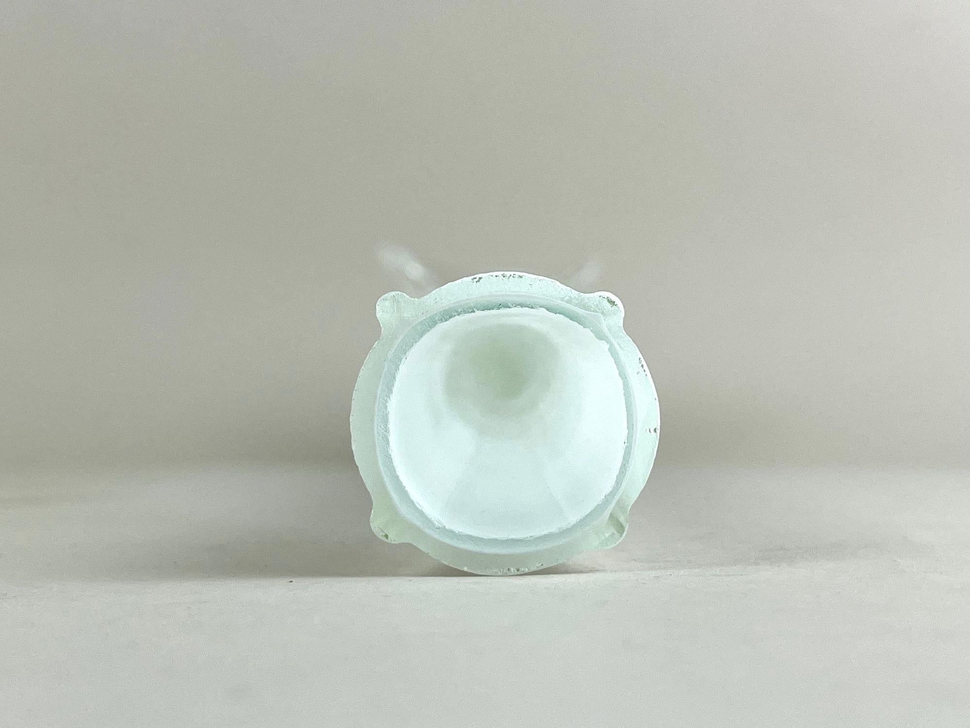 20th Century White/ Clear Murano Glass Long Neck Vase, Italy ca. 1960 For Sale 5