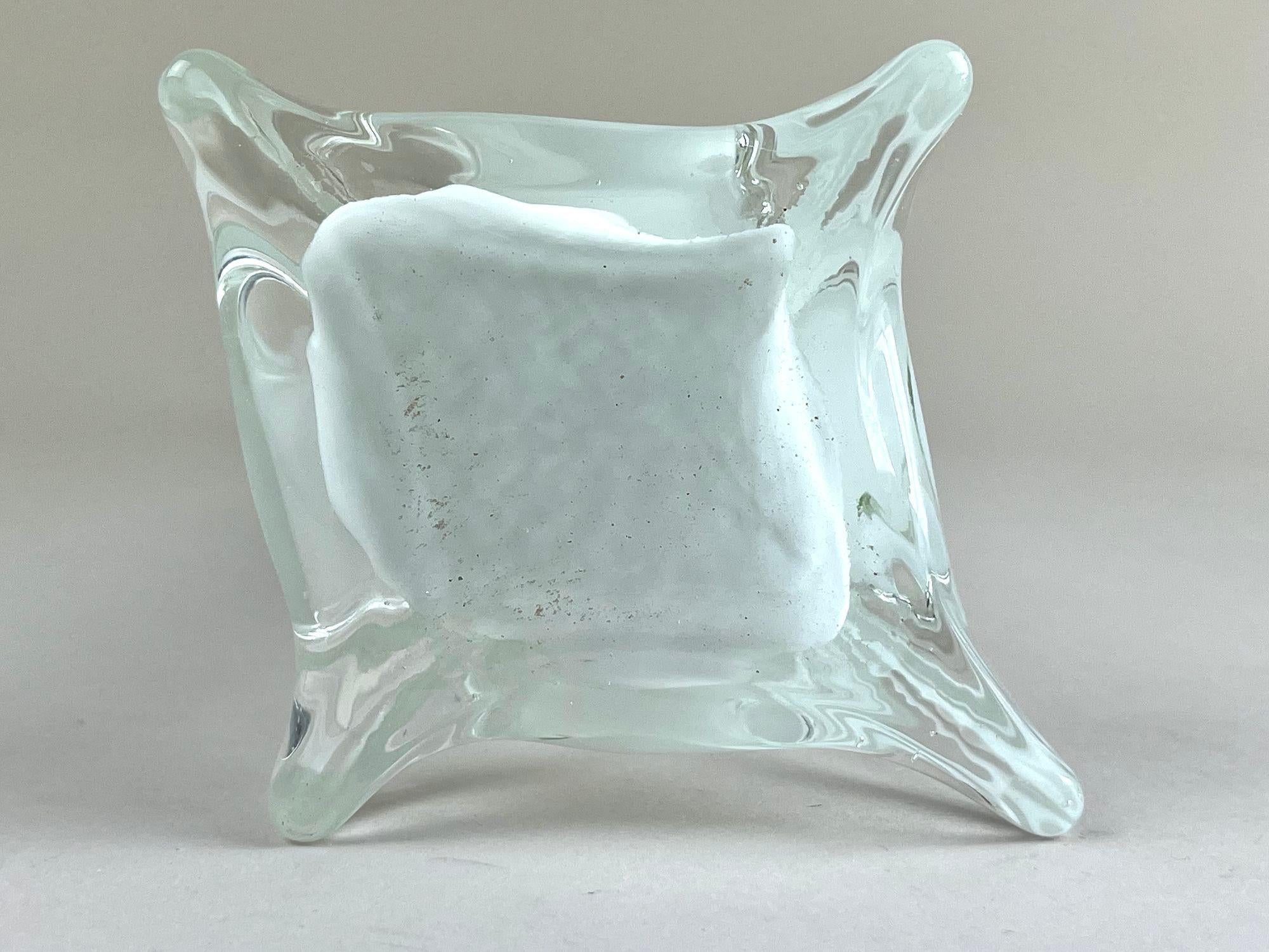 20th Century White/ Clear Murano Glass Long Neck Vase, Italy ca. 1960 For Sale 7