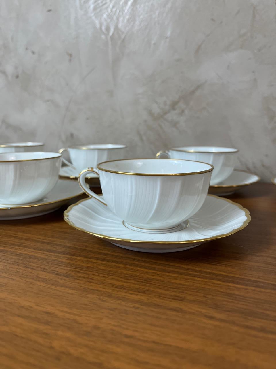 20th century White Limoges Porcelain Tea set by Bernardaud, 1930s For Sale 10