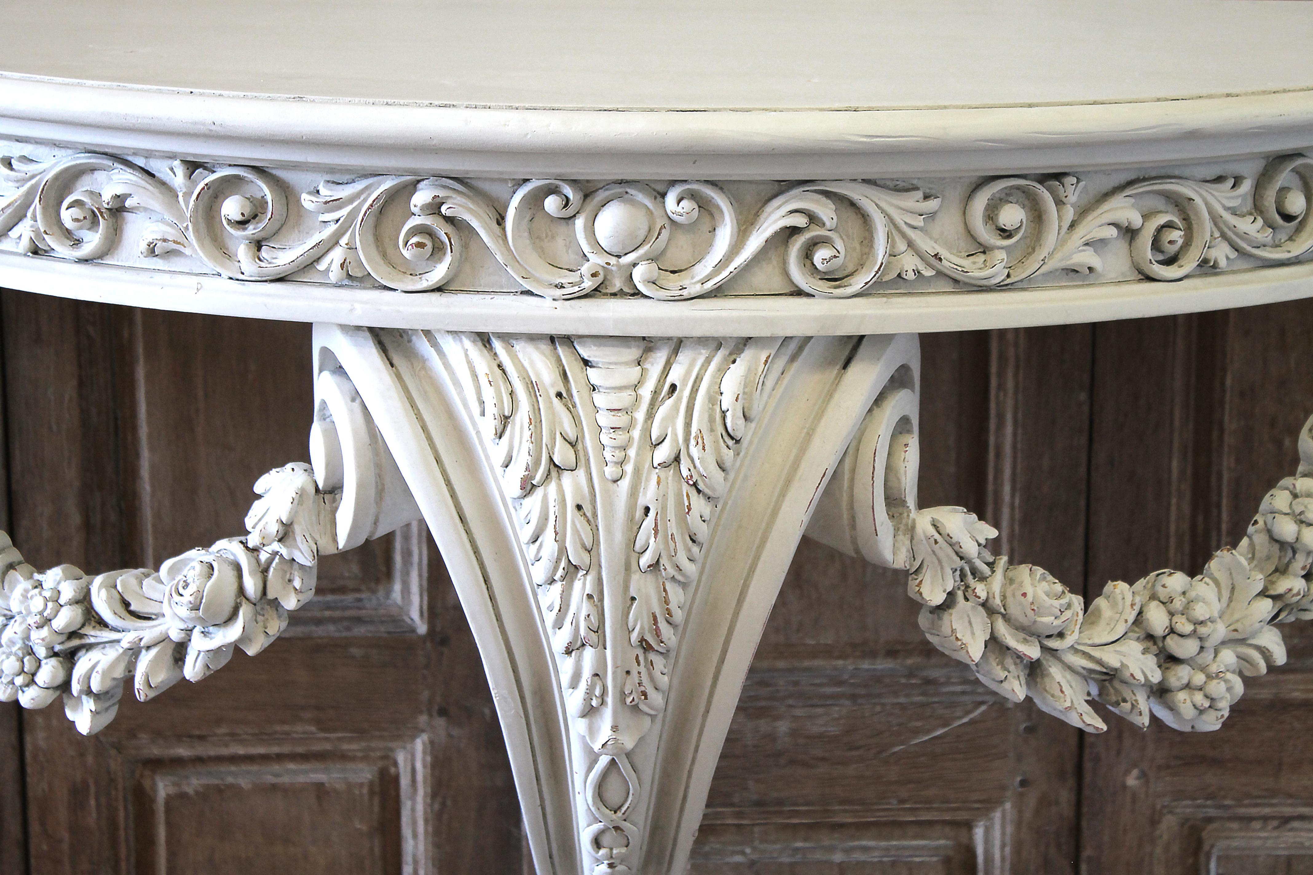 20th Century White Painted Rose Swag Console Table In Good Condition In Brea, CA